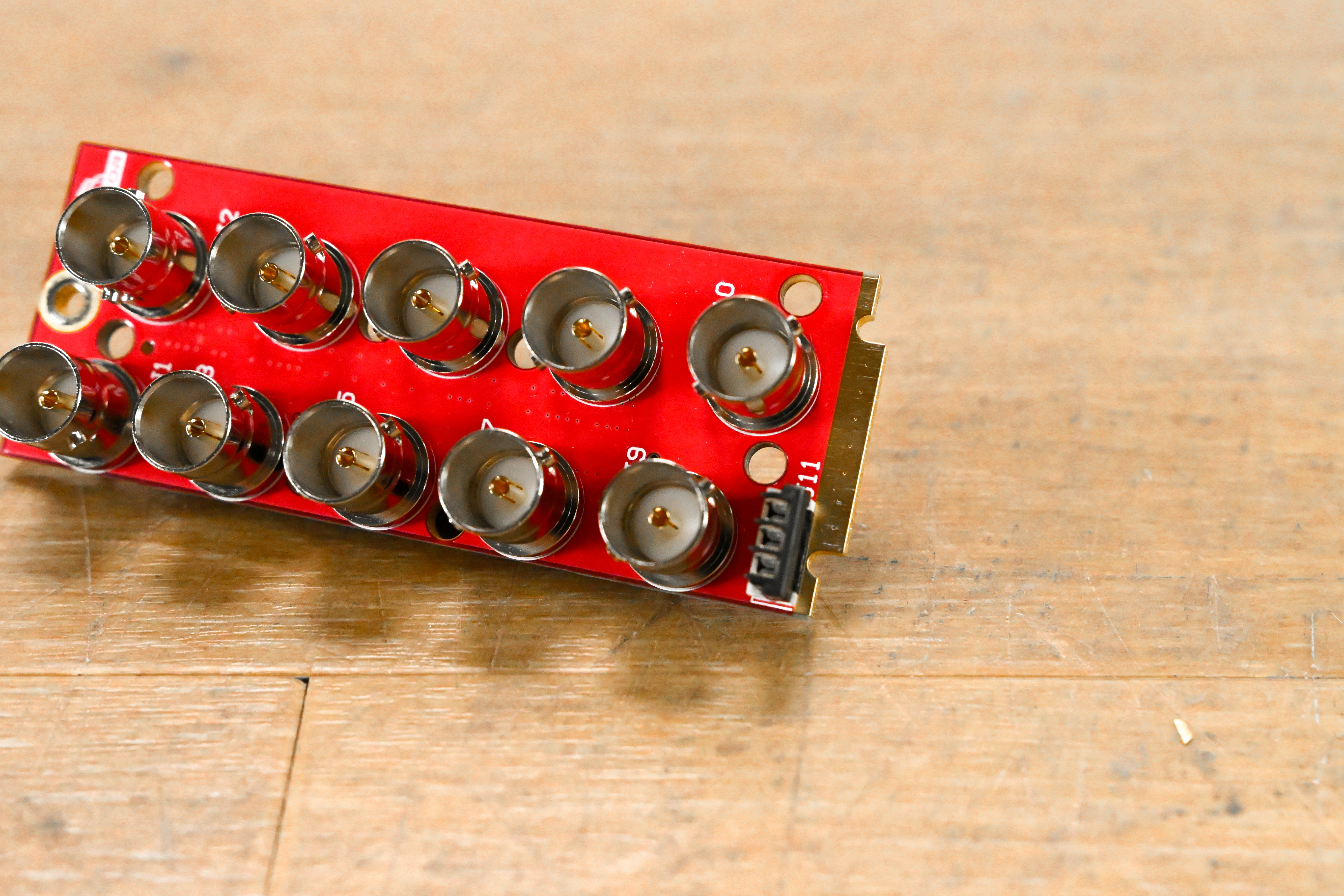 Decimator Design DR1-10B1G BNC Rear I/O Module