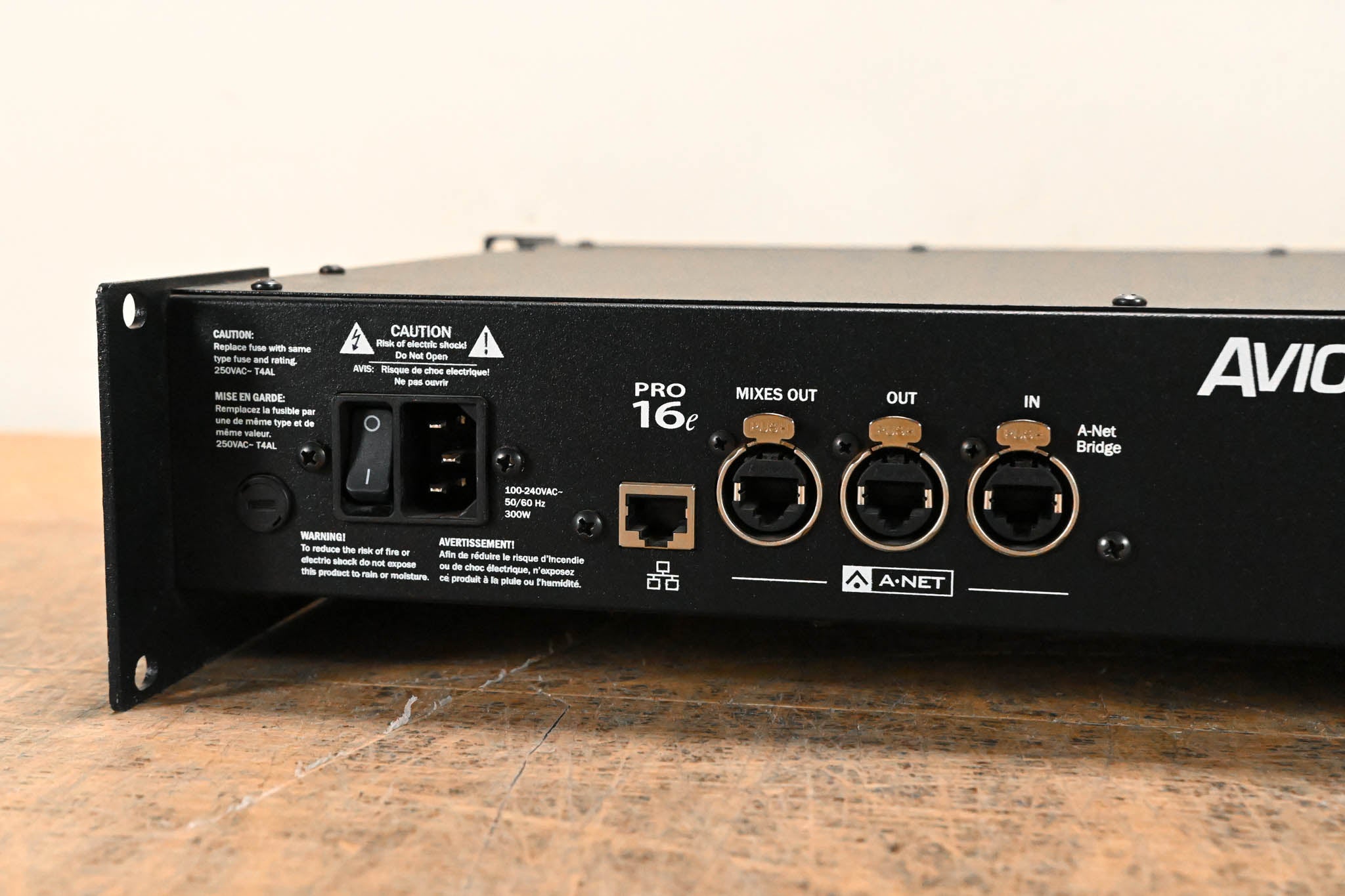 Aviom D800 A-Net Distributor