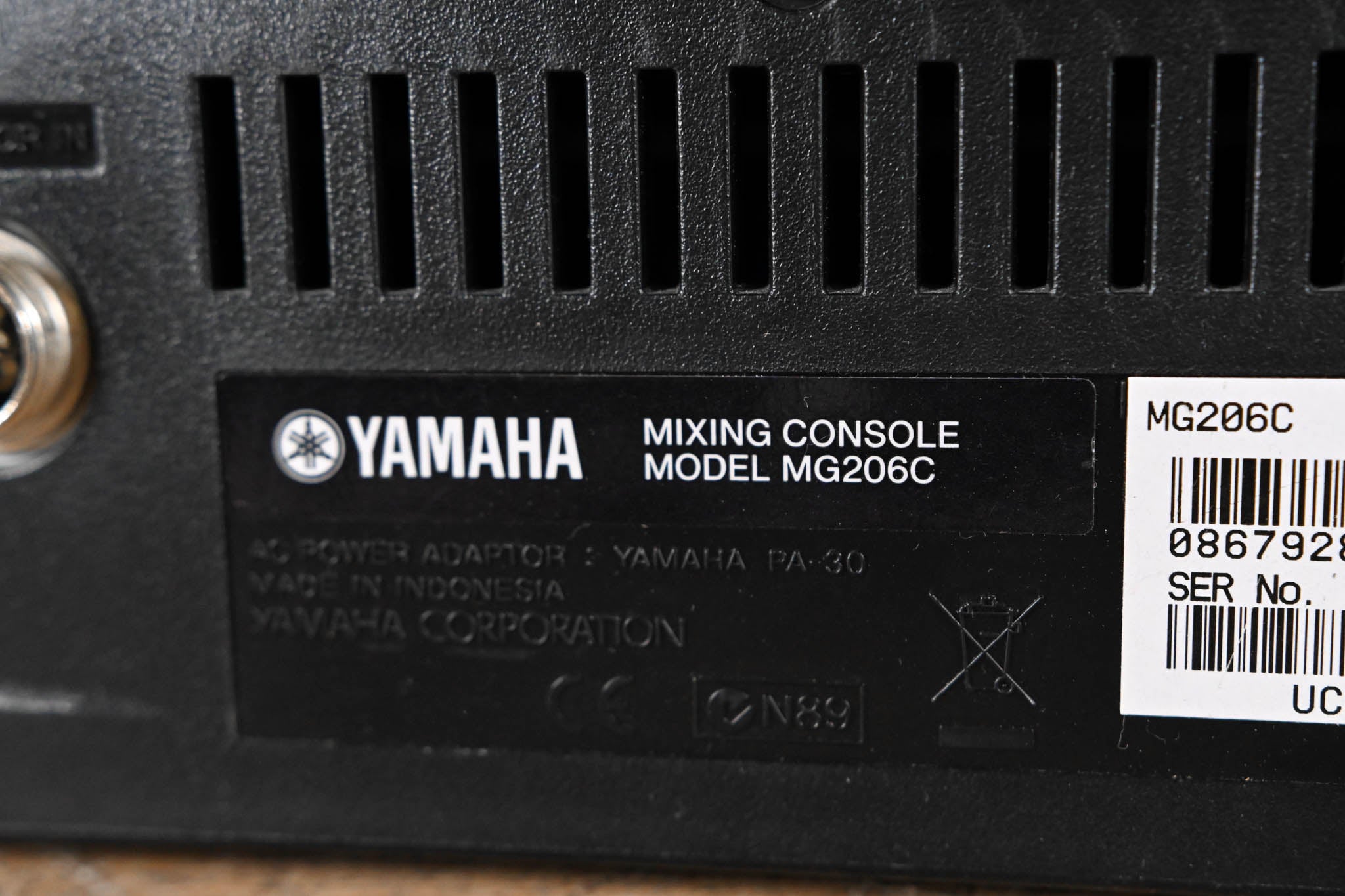 Yamaha MG206C 20-Channel 6-Bus Audio Mixer (NO POWER SUPPLY)