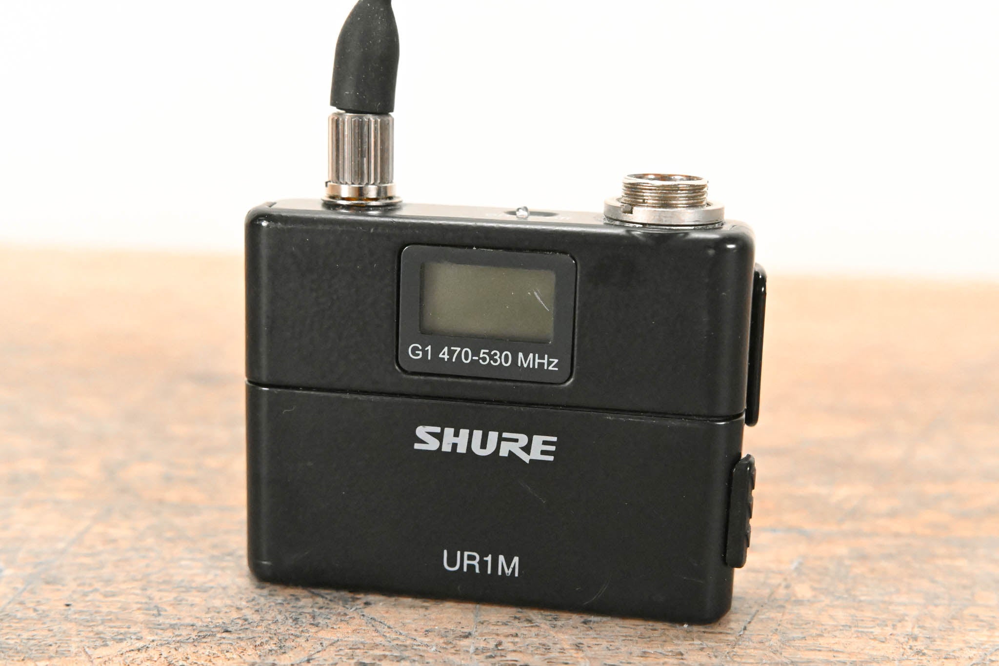 Shure UR1M Micro Bodypack Transmitter - G1 Band: 470-530 MHz