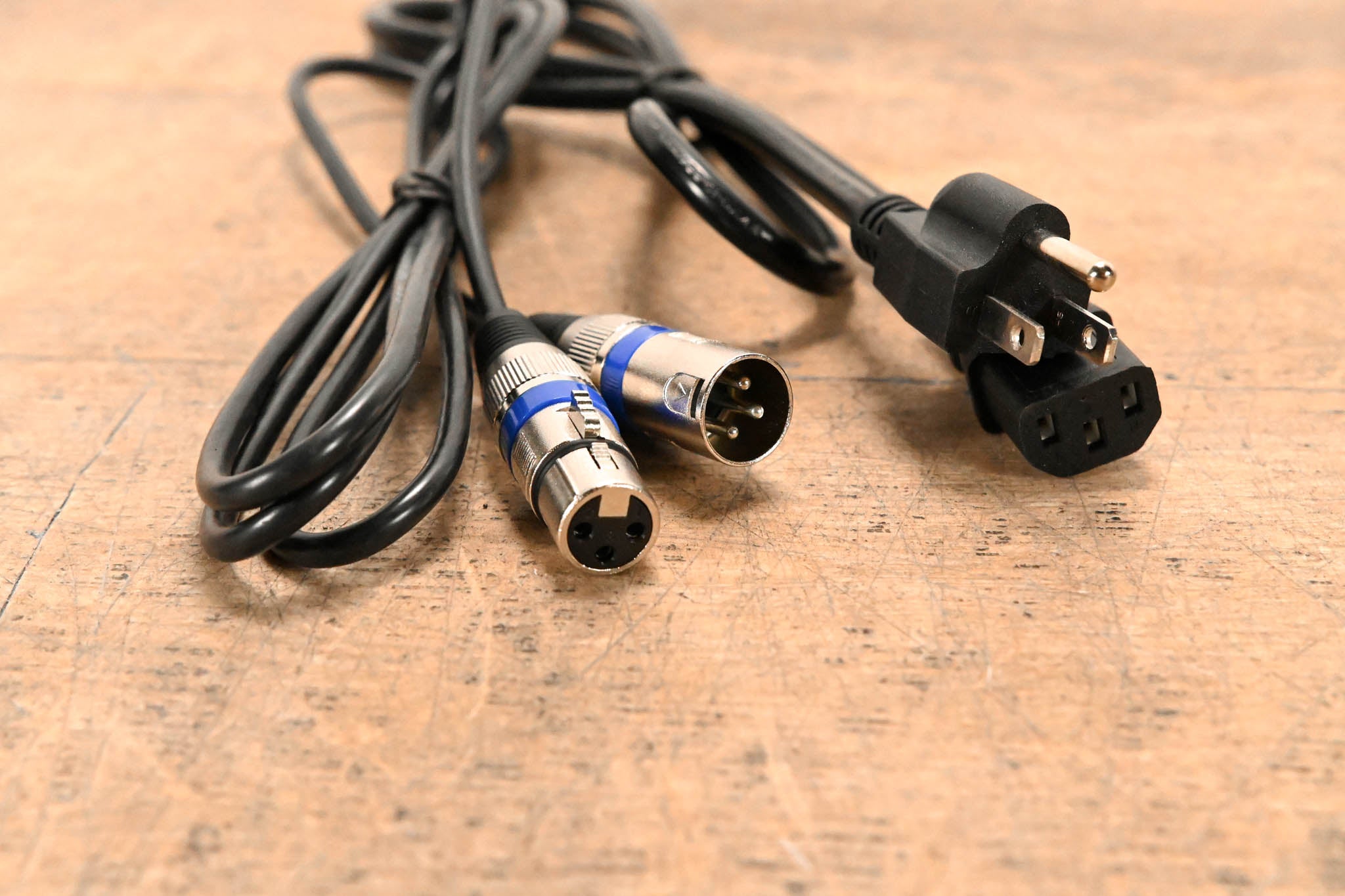 Blizzard Lighting LB Spekrum RGB LED Wash Bar Light