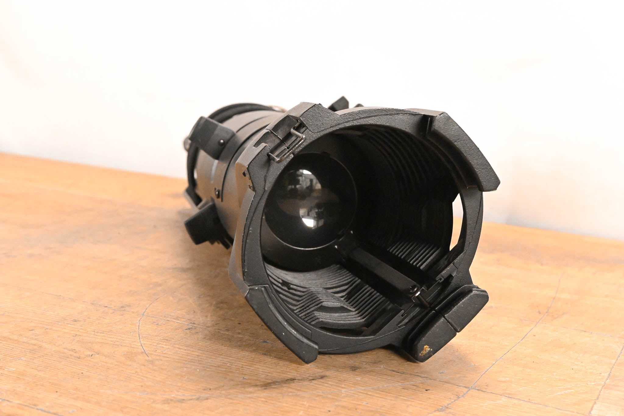 ETC Source Four Jr 26 Degree 575 Ellipsoidal Light