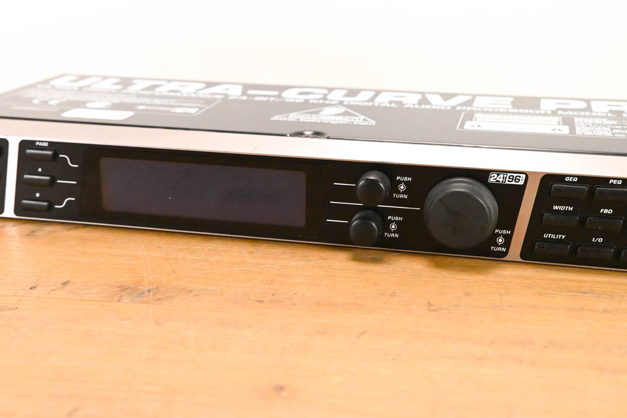 Behringer Ultracurve Pro DEQ2496 Equalizer and Mastering Processor