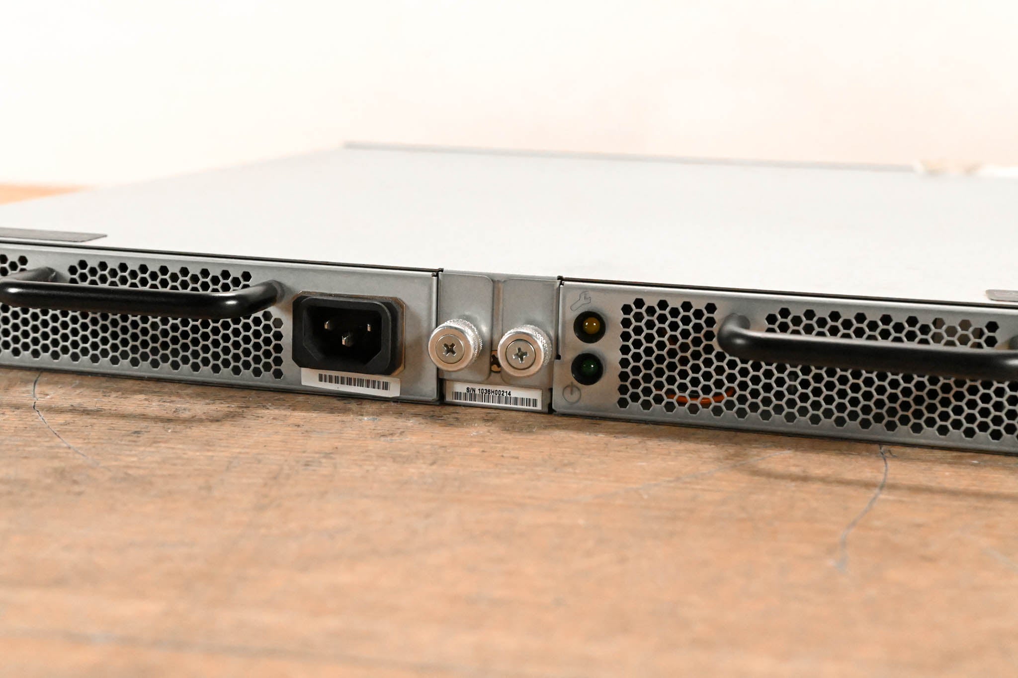 Q-LOGIC SANbox 5802 8-Port 8Gb Fibre Channel Stack Switch