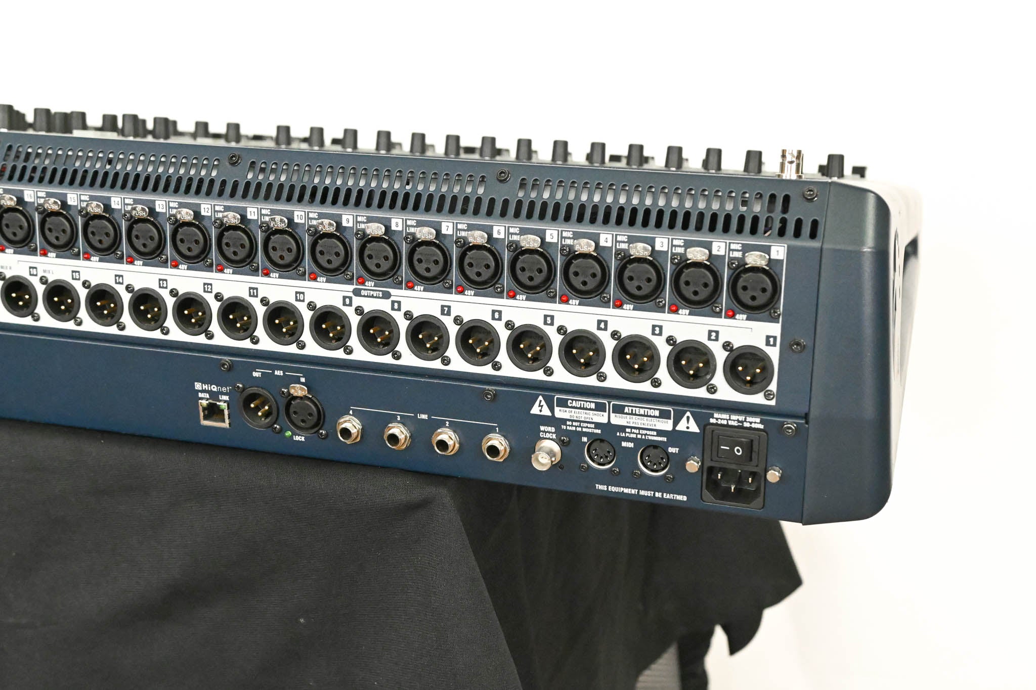 Soundcraft Si Expression 3 32-Channel Digital Mixer