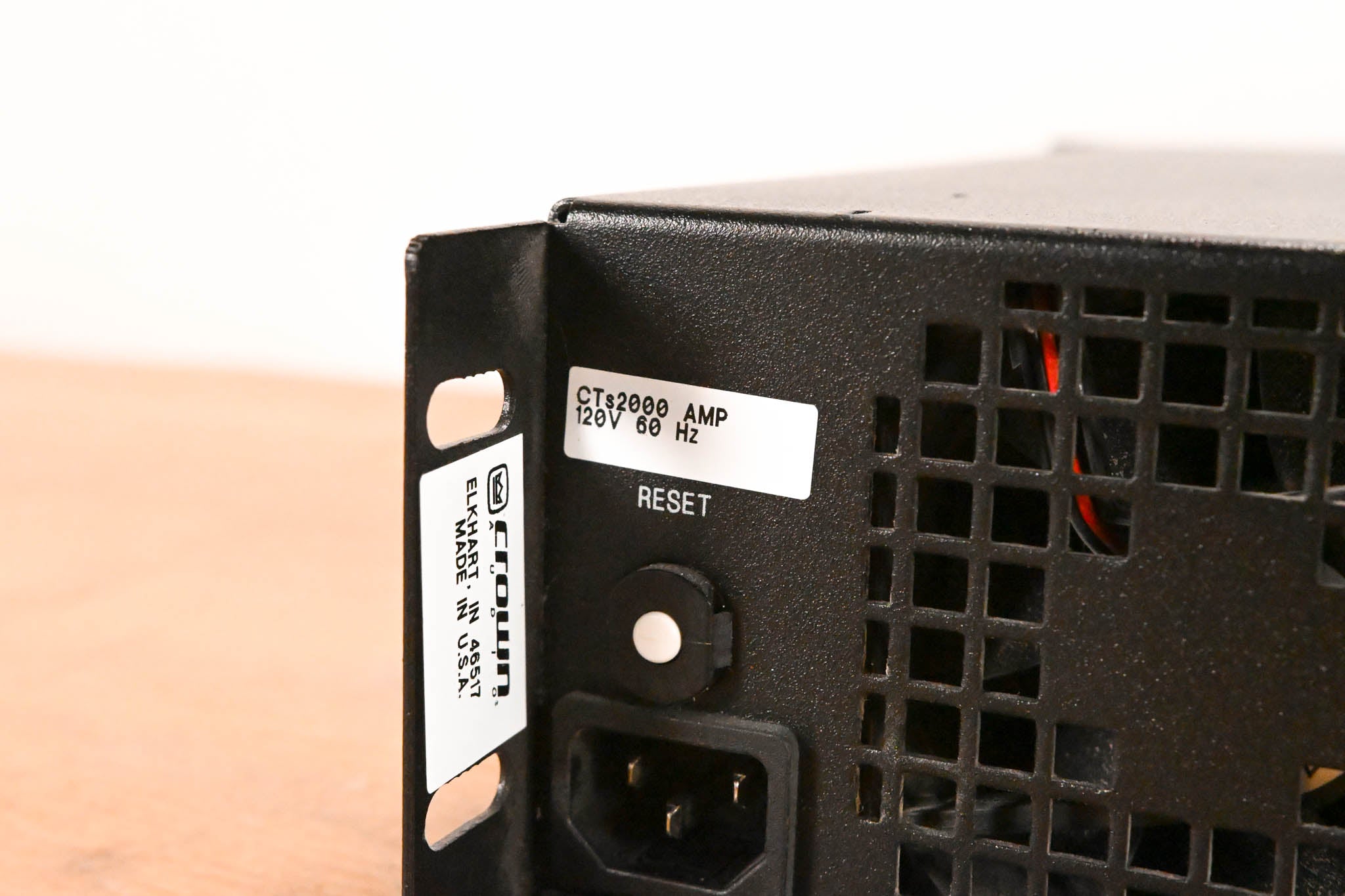 Crown CTs 2000 2-Channel 1000W Power Amplifier