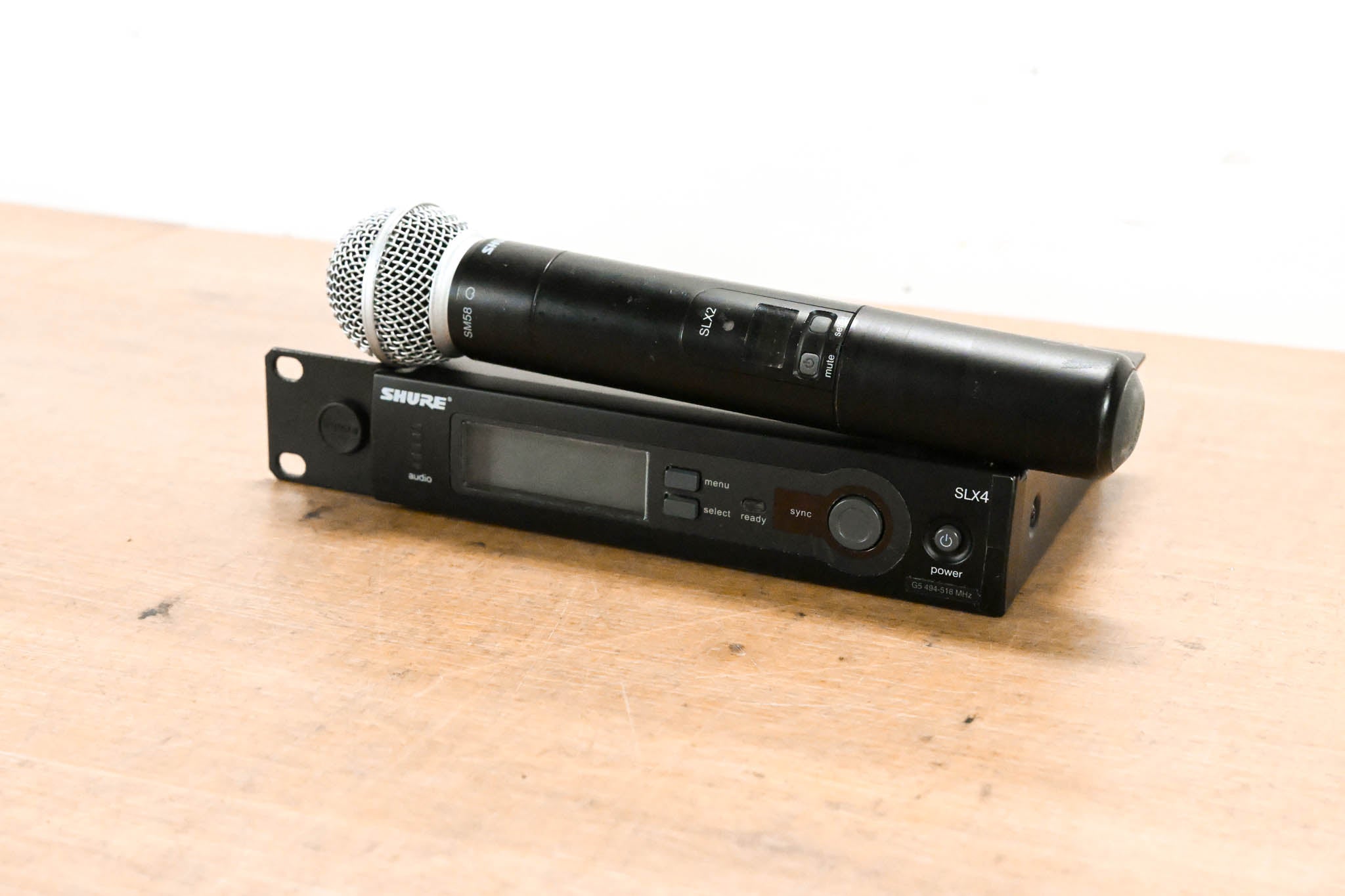 Shure SLX24/SM58 Handheld Wireless System - G5 Band (NO POWER SUPPLY)