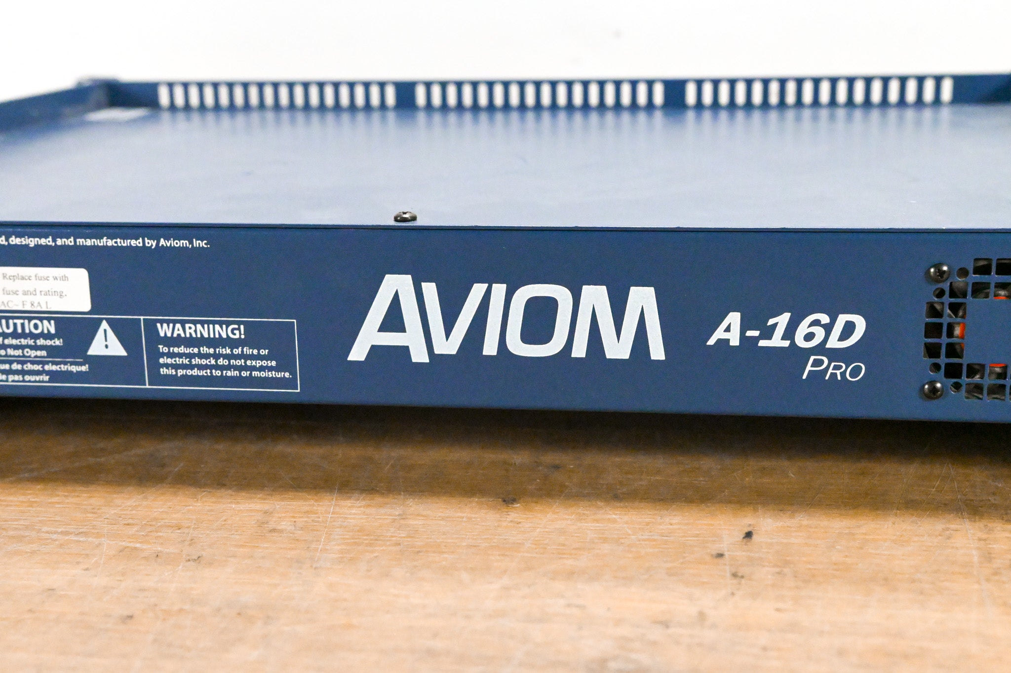 Aviom A-16D Pro A-Net Distributor