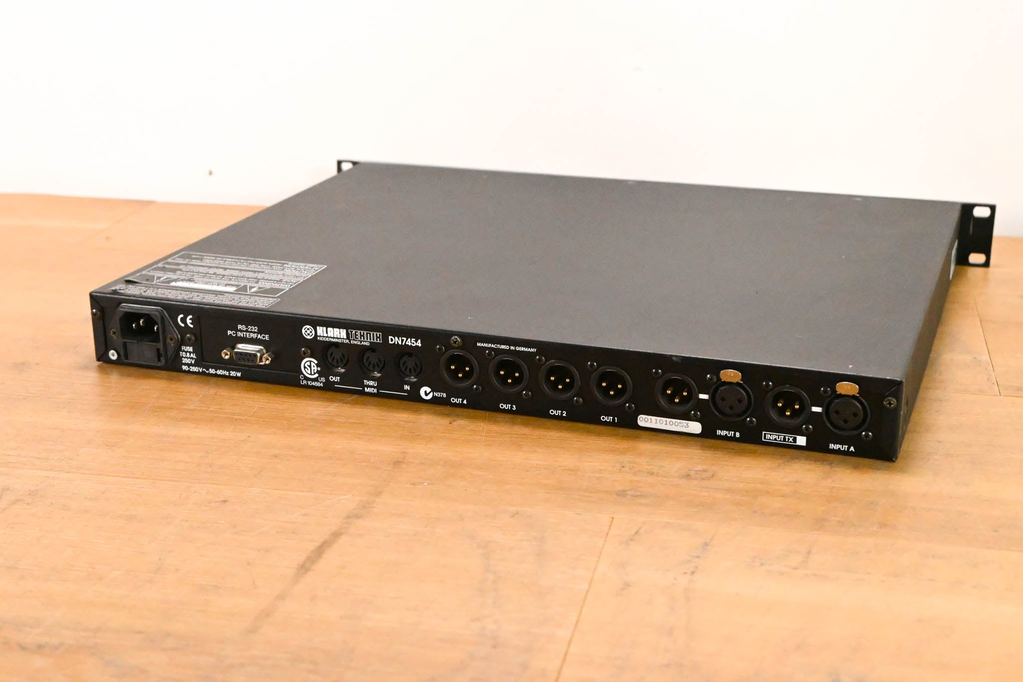Klark Teknik DN7454 2-input / 4-output Delay with EQ and Dynamics