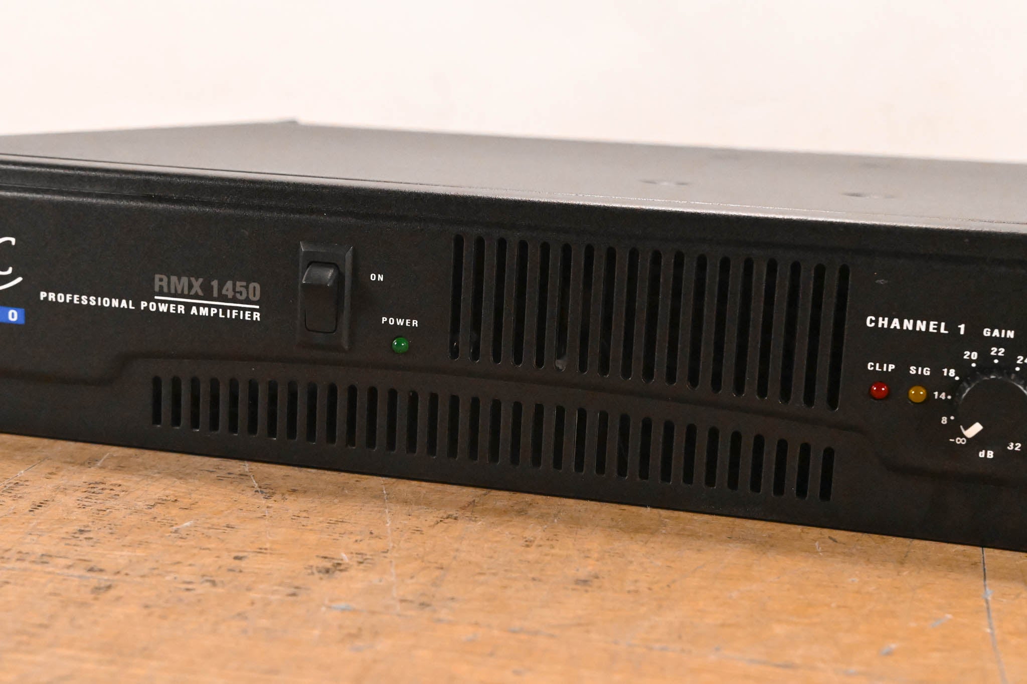 QSC RMX1450 2-Channel Power Amplifier