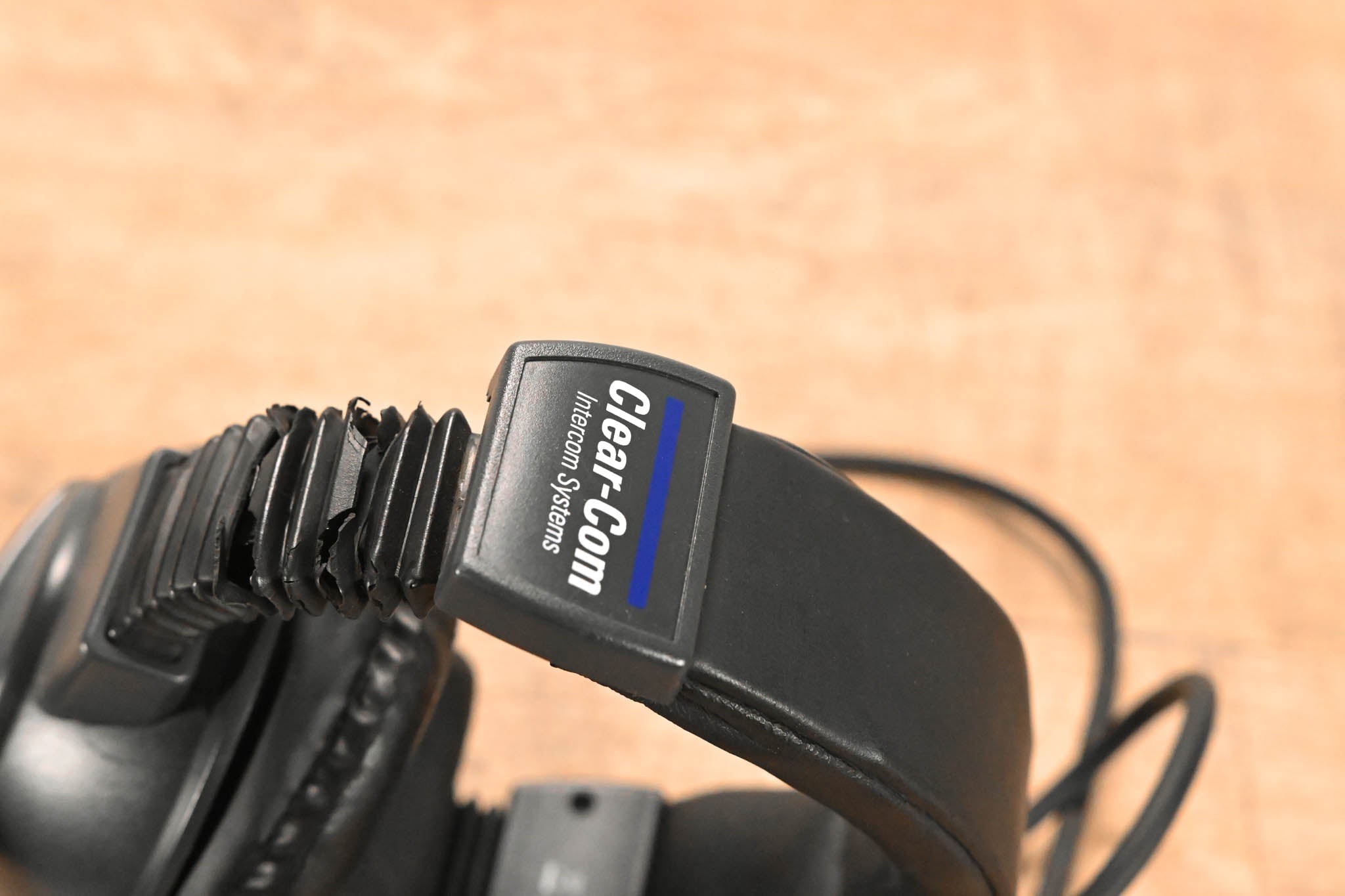 Clear-Com CC-95 Single-Muff Intercom Headset