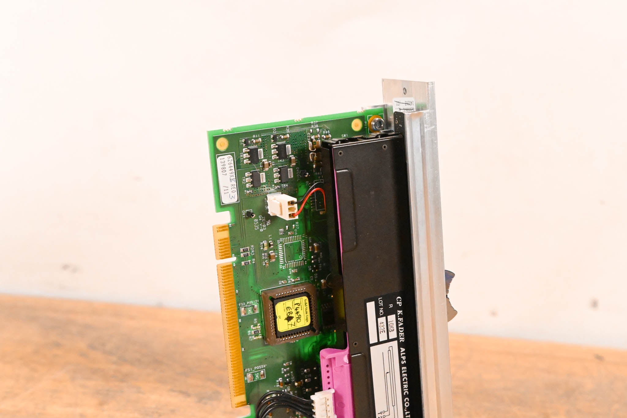 Solid State Logic C300 HD Motorized Fader Module – ALPS K-Fader Assembly