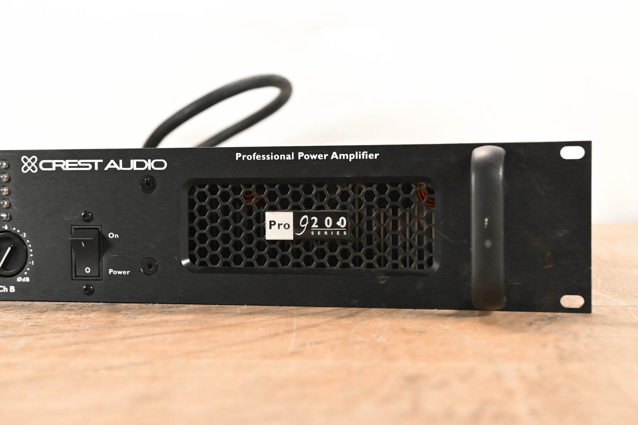 Crest Audio Pro 9200 2-Channel Power Amplifier