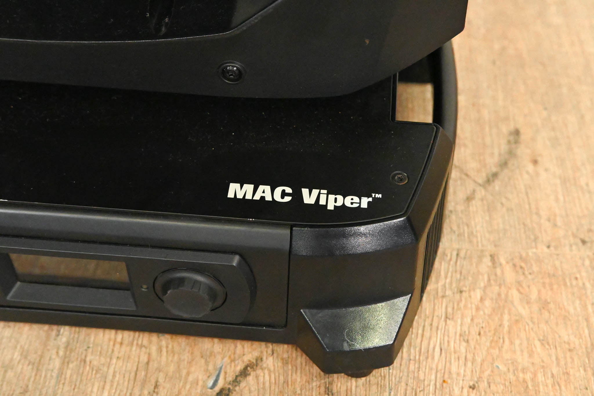 Martin MAC Viper Profile High Output Discharge-Based Moving Light