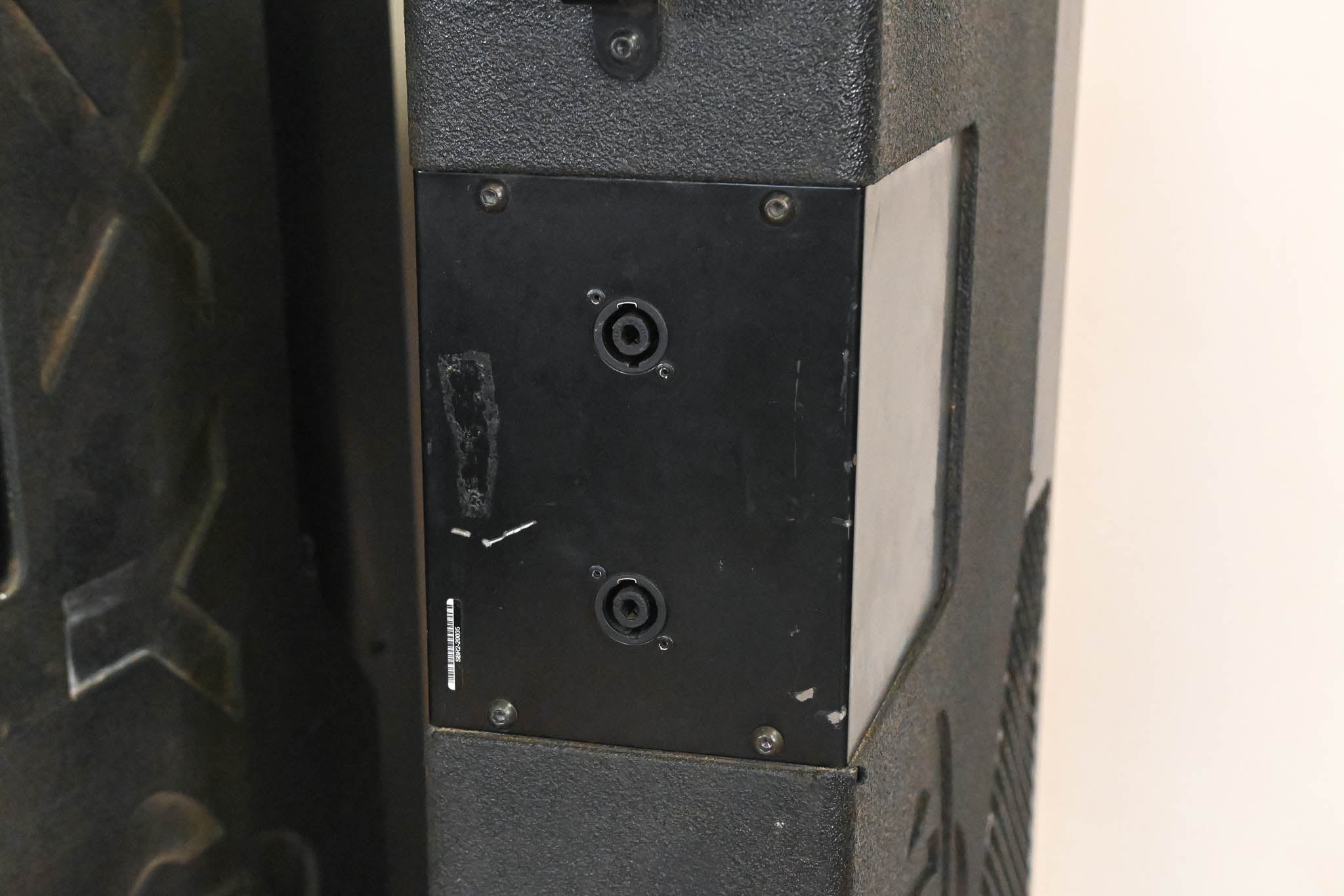 Soundbridge Xyon 7208XY Compact Line-Array Speaker (PAIR)