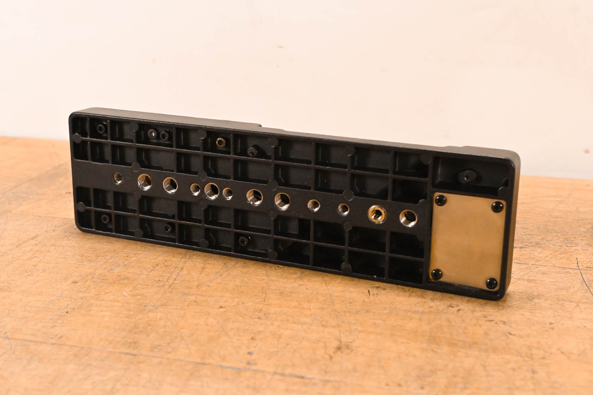 Sony VCT-14 (Type) Quick Release Tripod Adapter