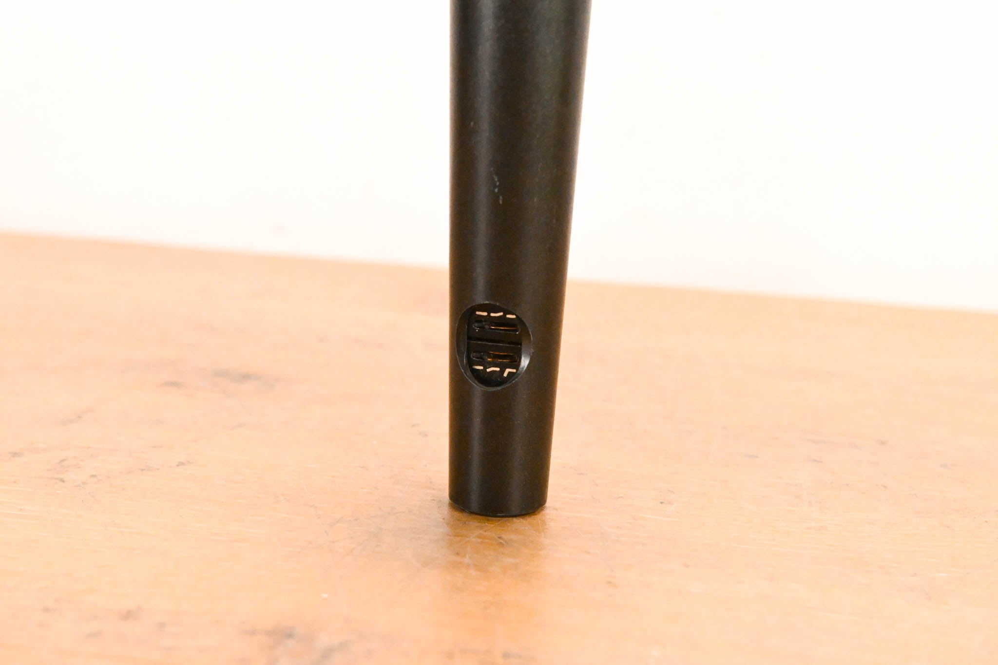 AKG D330BT Hypercardioid Dynamic Microphone