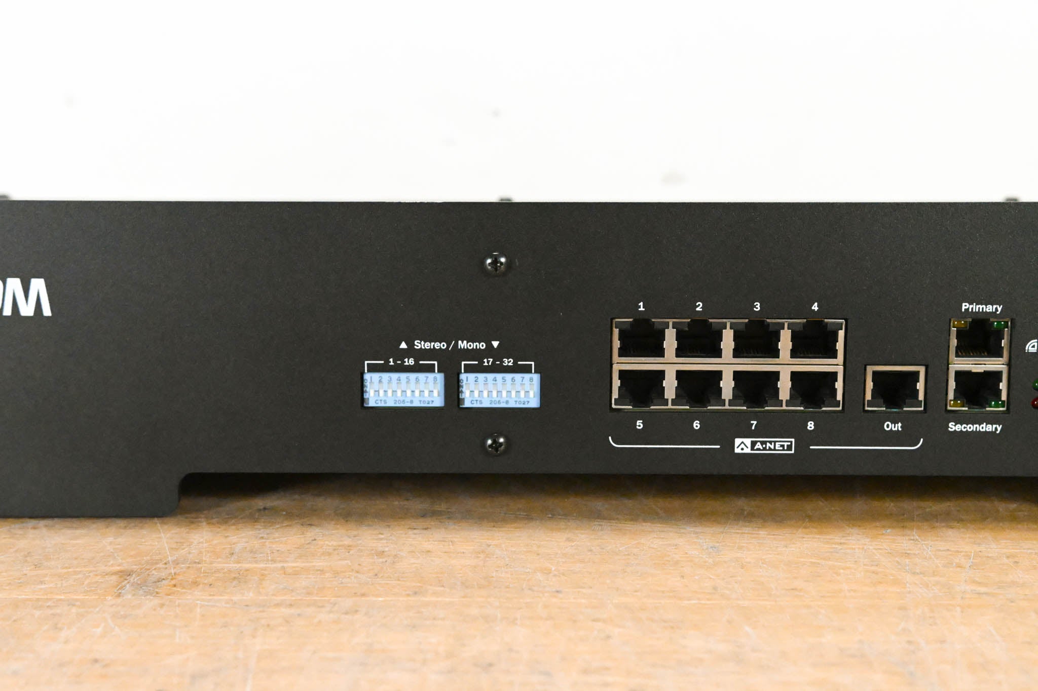 Aviom D400-Dante A-Net Distributor with Dante Connectivity