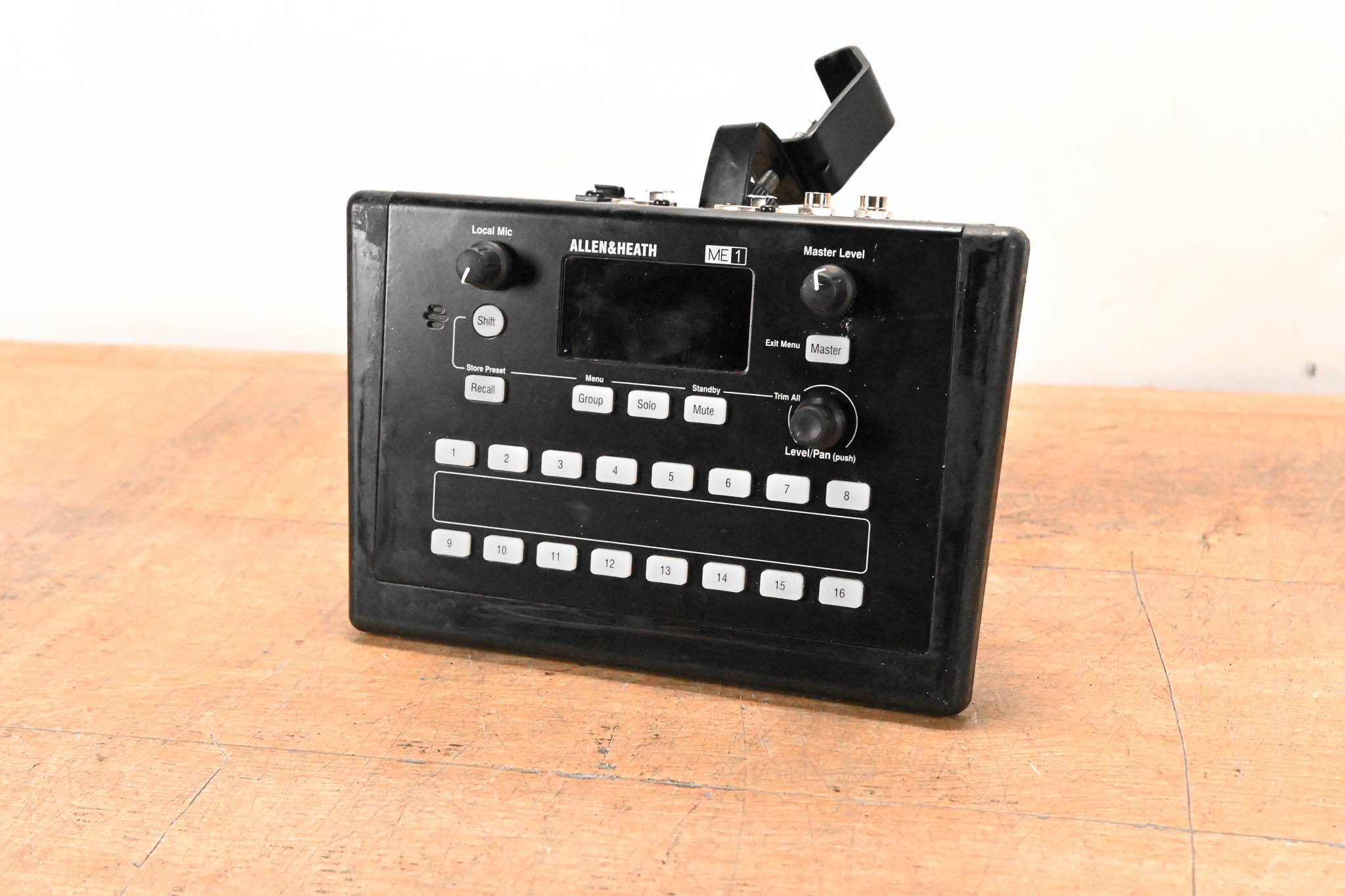 Allen & Heath ME-1 Personal Monitor Mixer