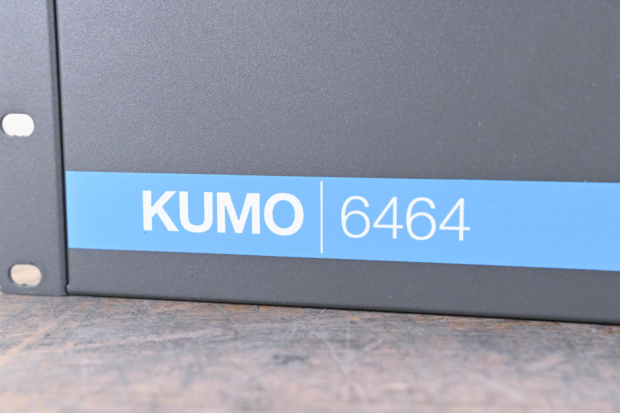 AJA KUMO 6464 Compact 64x64 3G-SDI Router