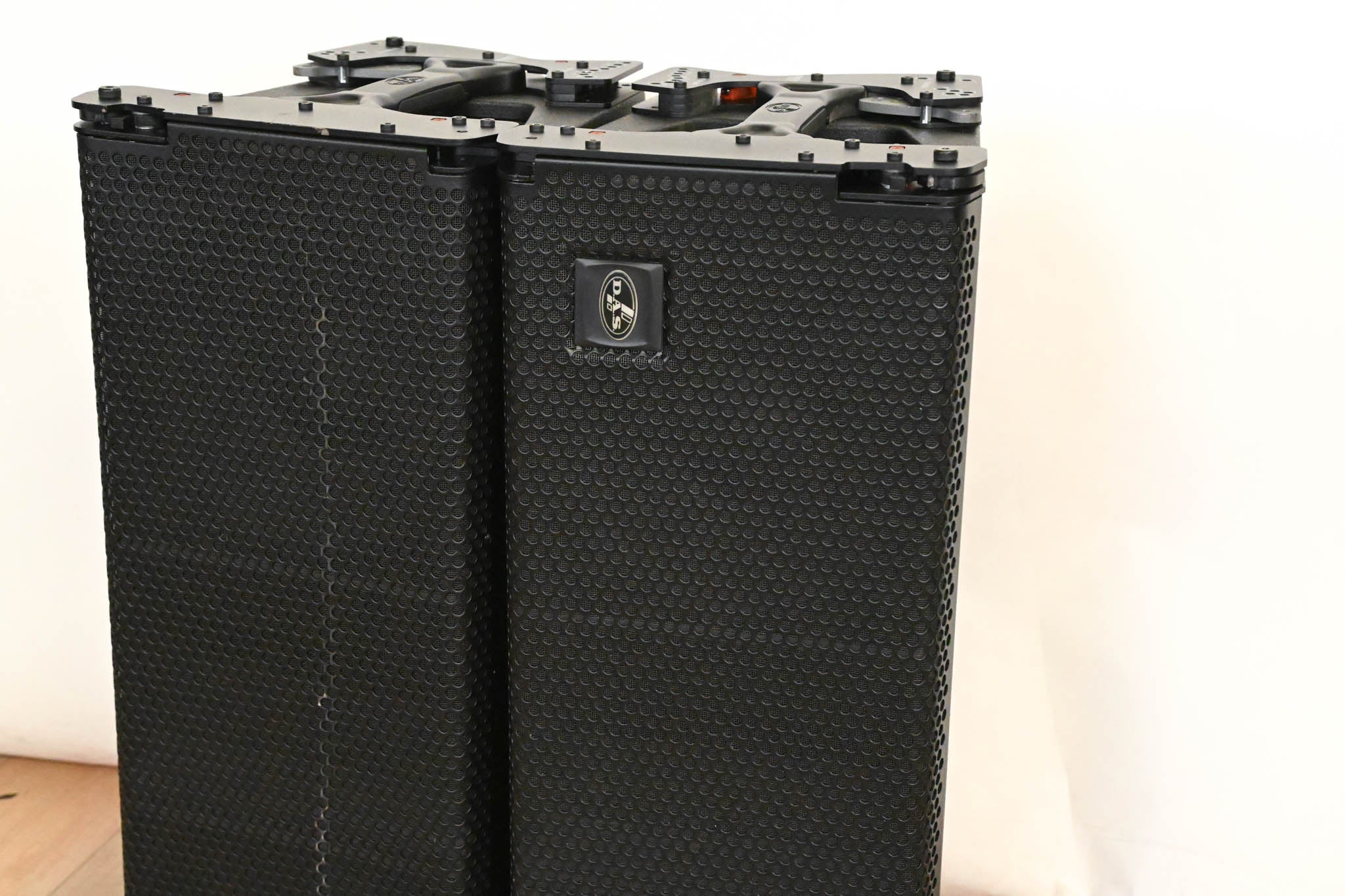 DAS Audio Event 210A 2x10" 3-Way Active Line Array Loudspeaker (PAIR)