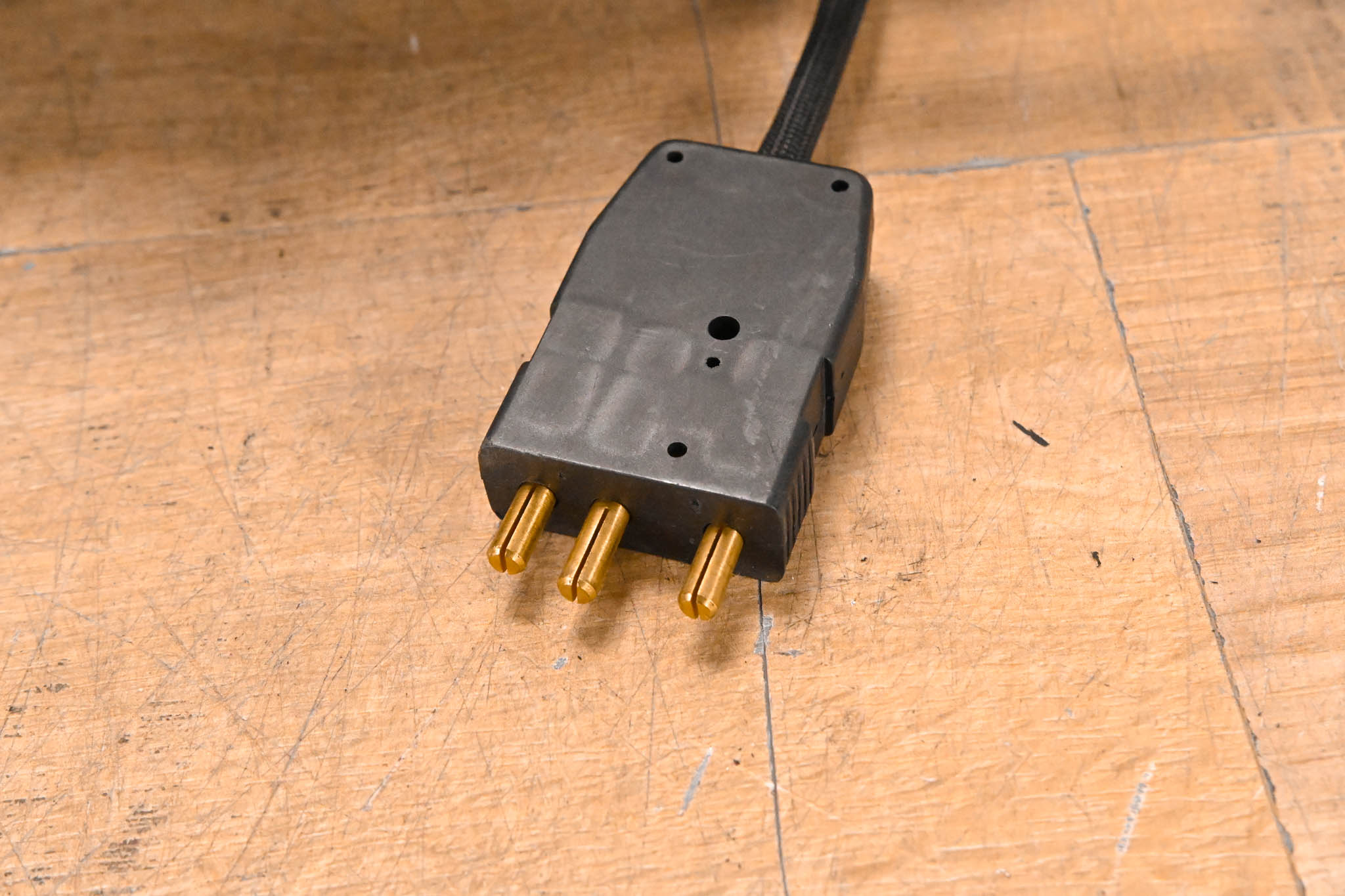 ETC Source Four Zoom 25-50 Degree 750 Ellipsoidal Light