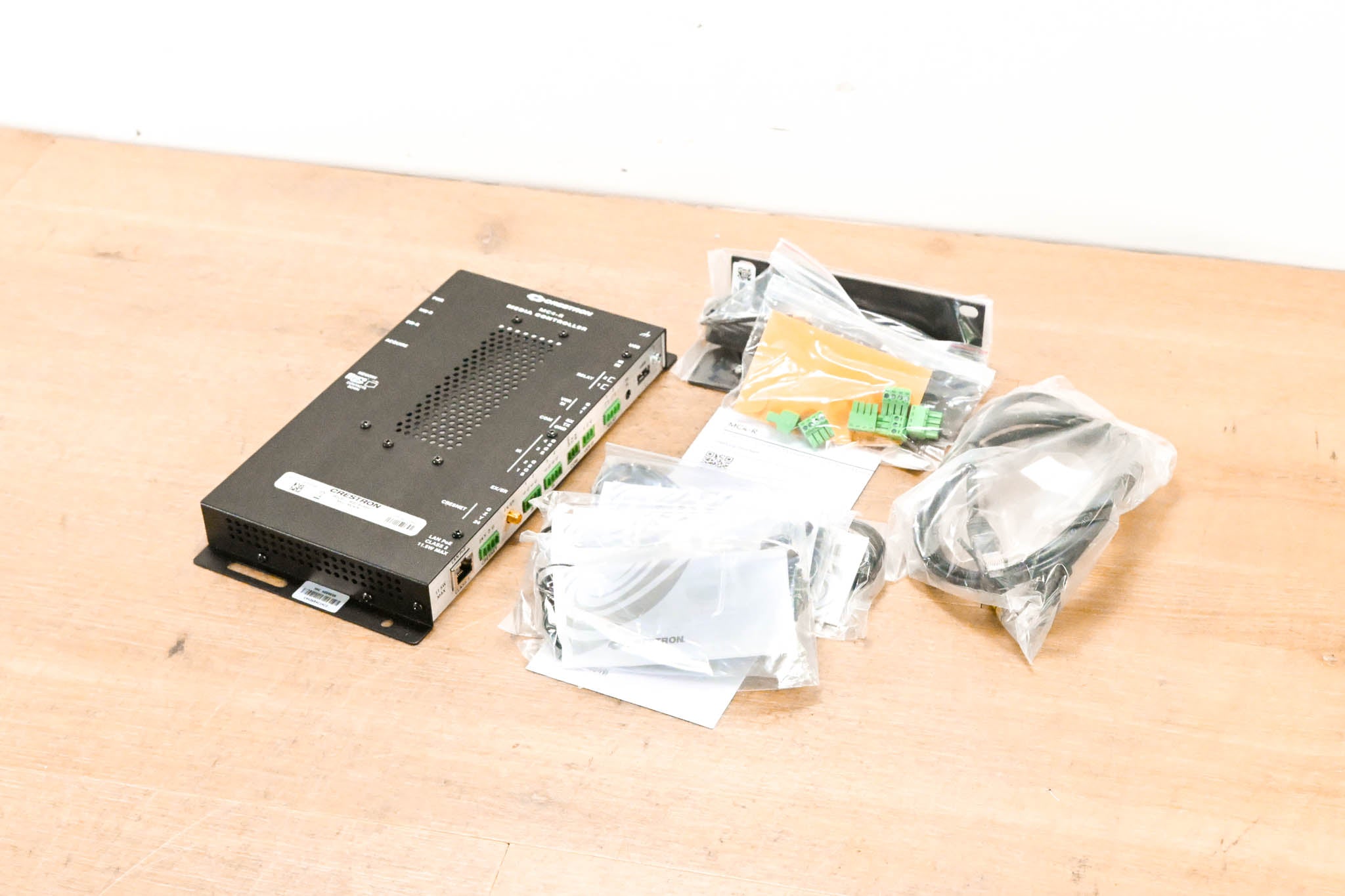 Crestron MC4-R 4-Series Control System for Crestron Home