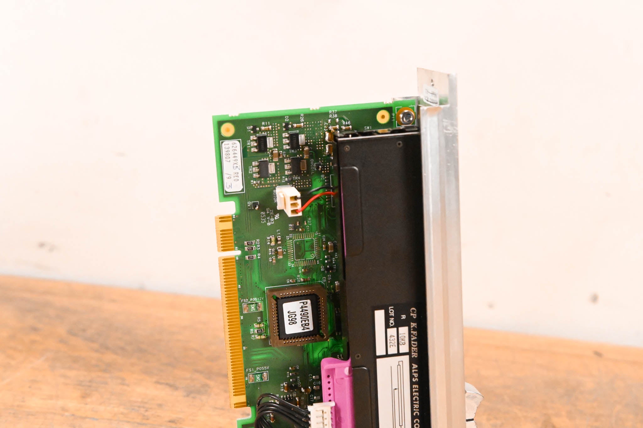 Solid State Logic C300 HD Motorized Fader Module – ALPS K-Fader Assembly