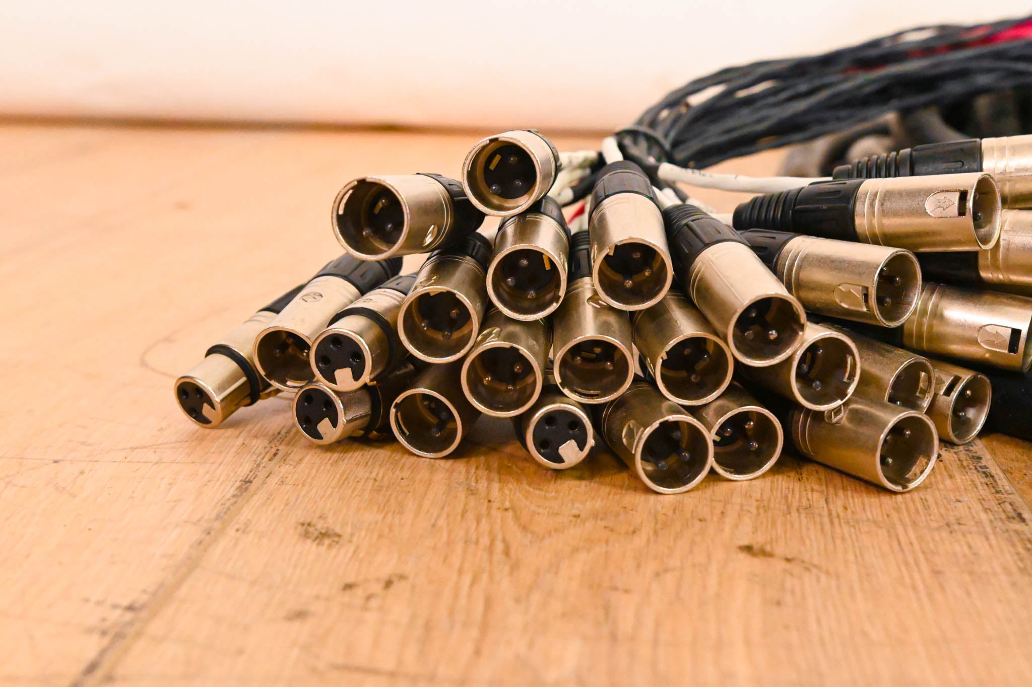 Whirlwind Connect 24x4 XLR Stage Box to Fanout Snake - 100ft