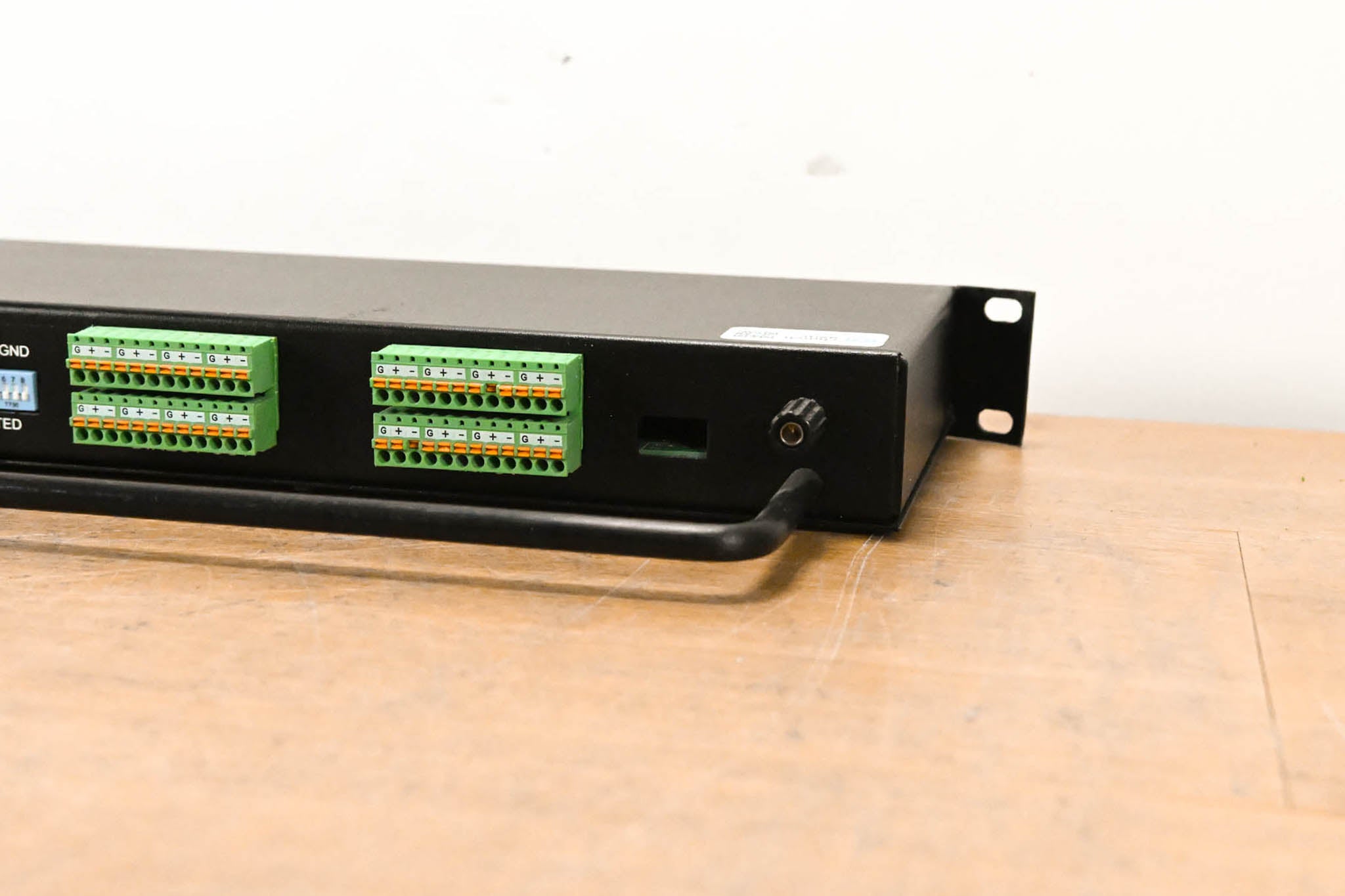 Whirlwind SPC83 8-Channel Mic Splitter w/ 1 Direct & 2 Isolated Outputs