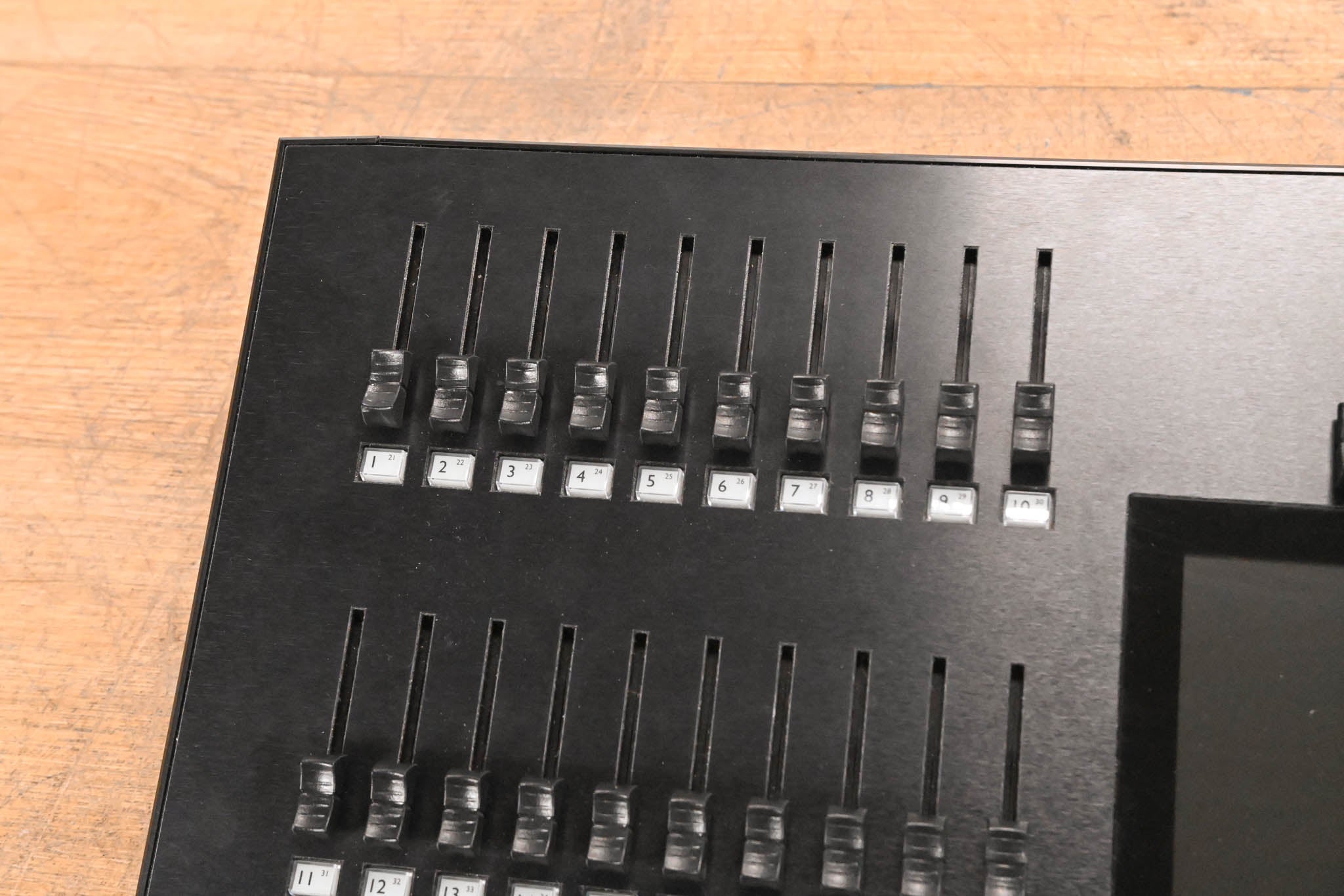 ETC ColorSource 20 AV DMX Lighting Control Console (NO POWER SUPPLY)