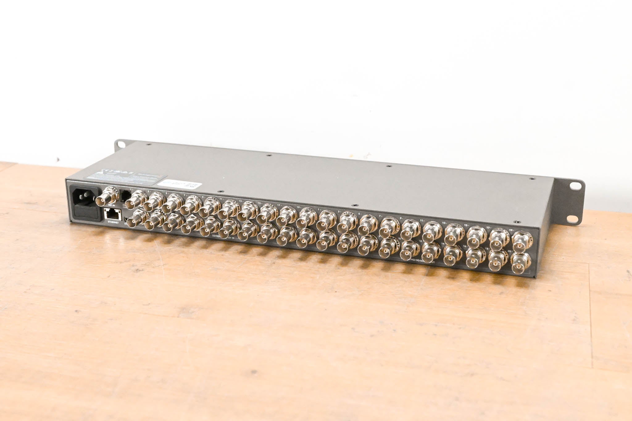 Blackmagic Design Smart VideoHub 20x20 6G-SDI