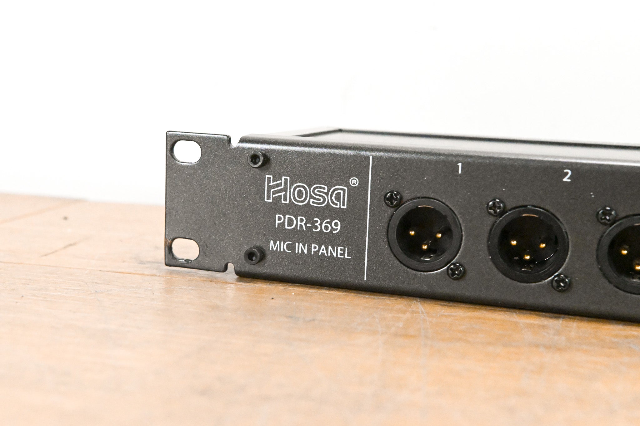 Hosa PDR-369 XLR3F to XLR3M Patch Bay