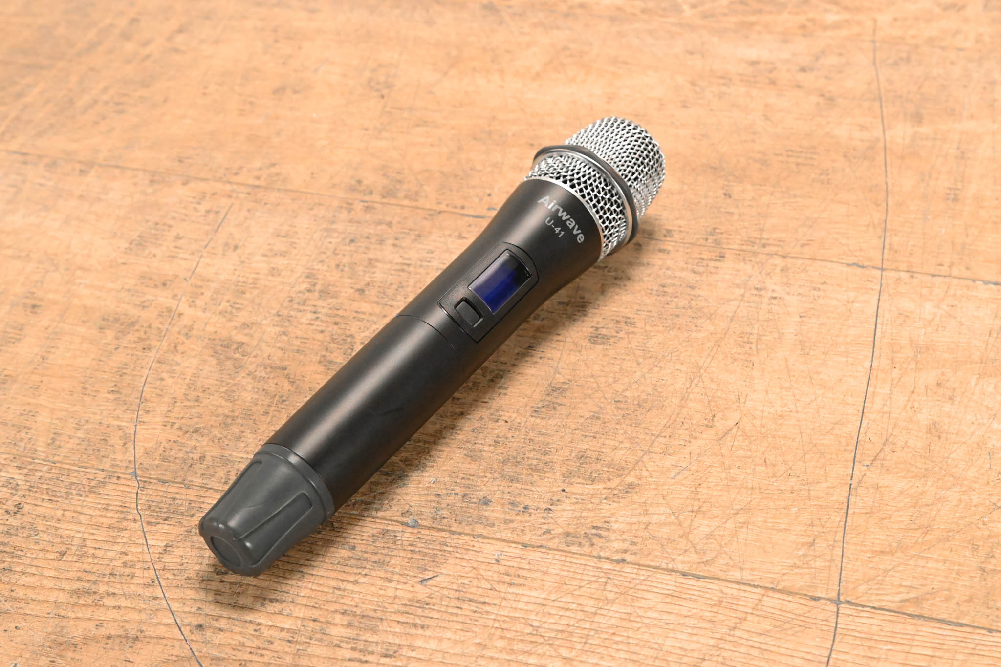 Airwave Technologies U-41 Handheld Transmitter Microphone - 514-542 MHz