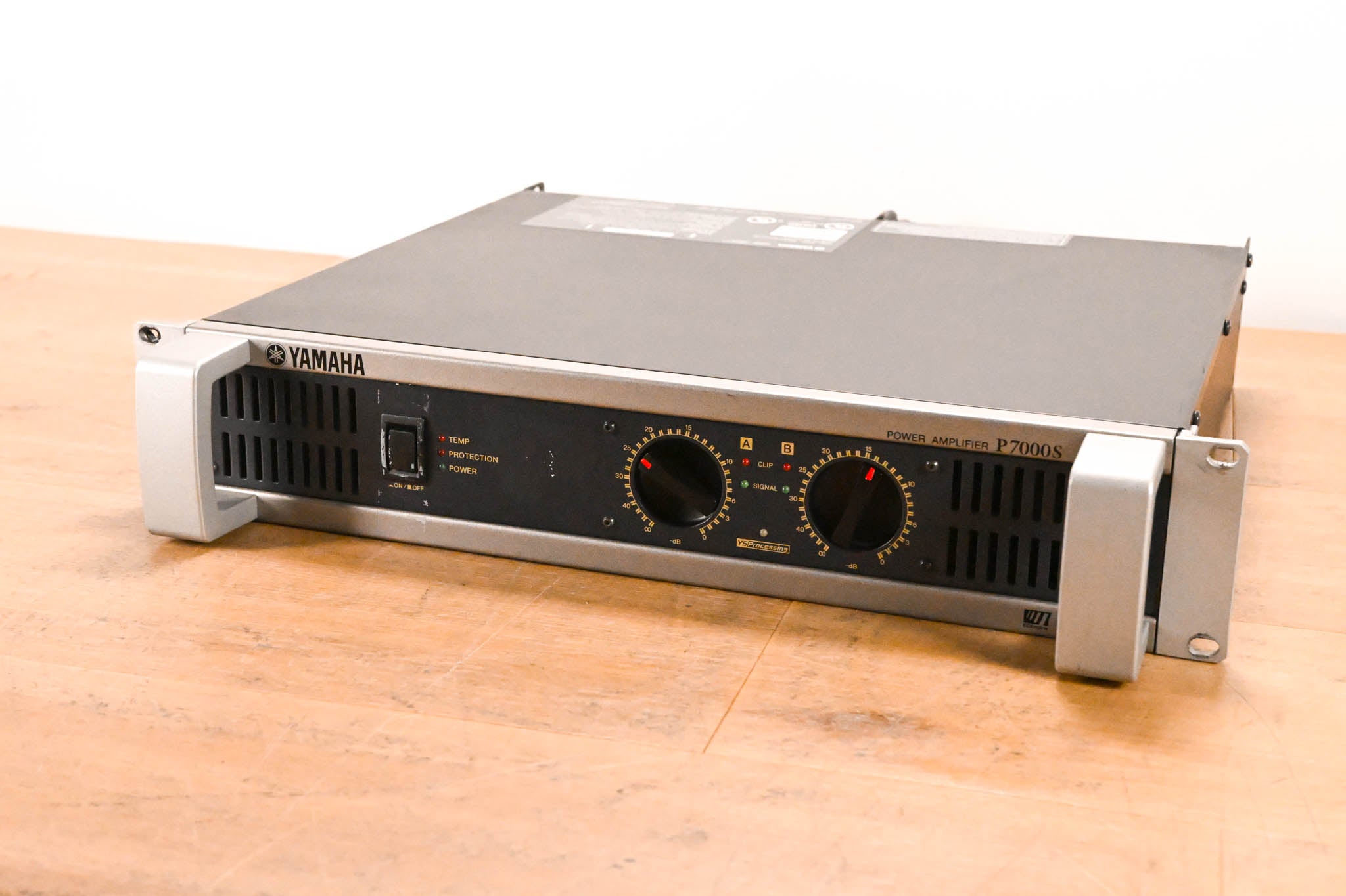 Yamaha P7000S 2-Channel Power Amplifier