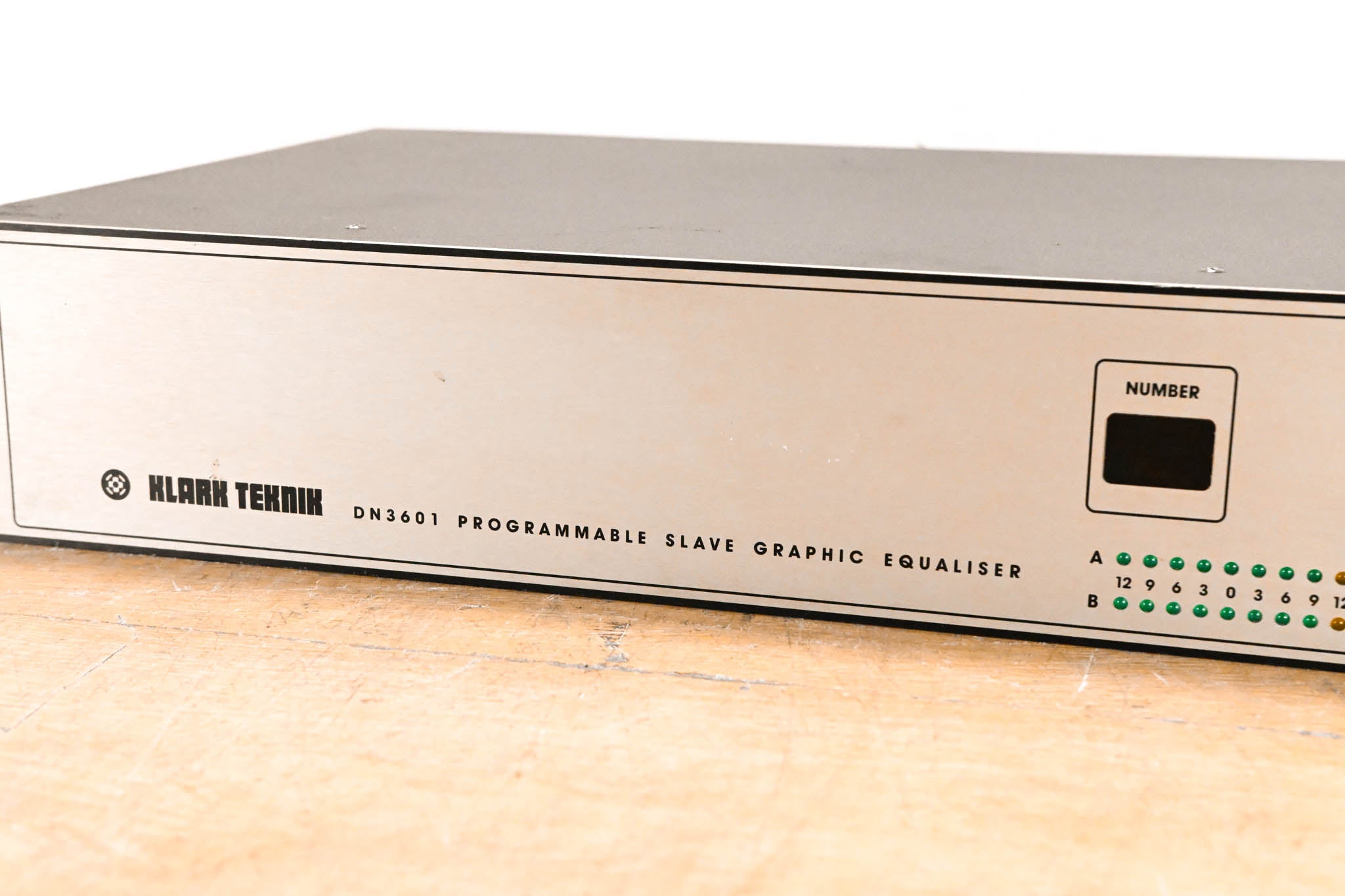 Klark Teknik DN3601 Programmable Slave Graphic Equalizer