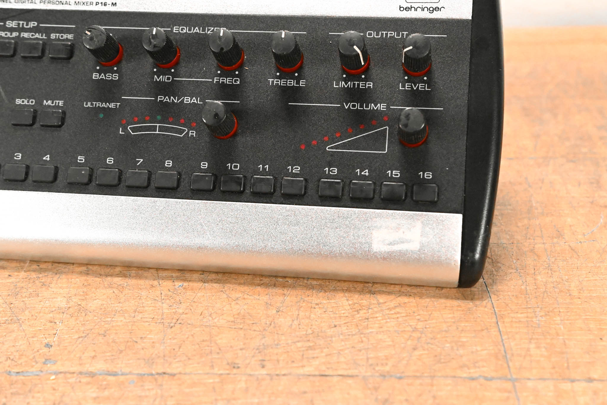 Behringer Powerplay P16-M 16-Channel Digital Personal Mixer
