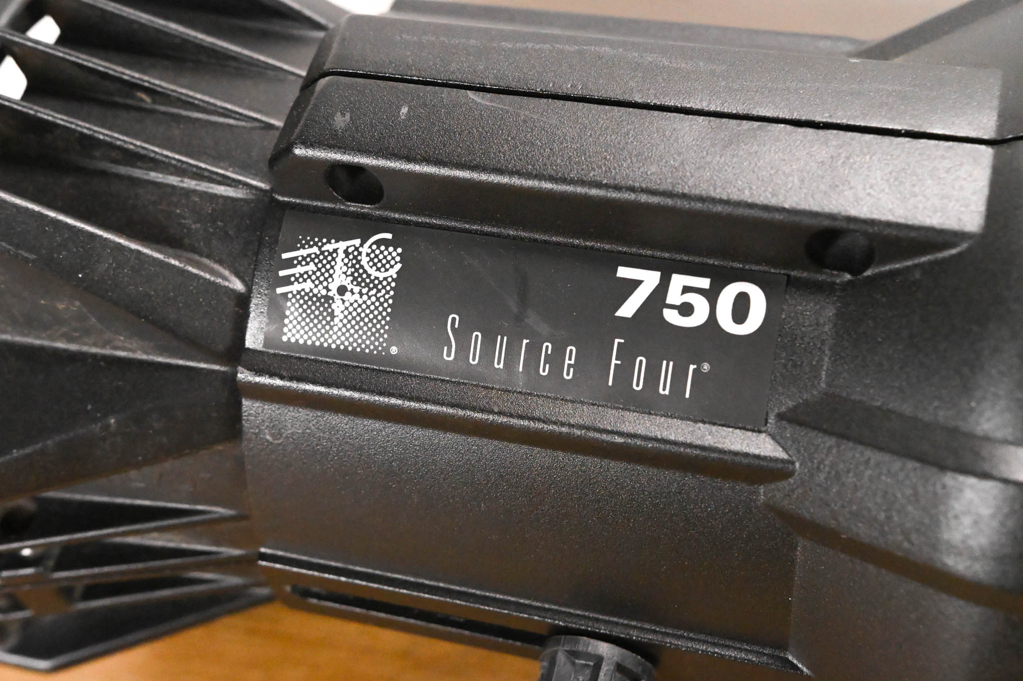 ETC Source Four 750 26 Degree Leko w/OceanOptics SeaChanger Color Engine