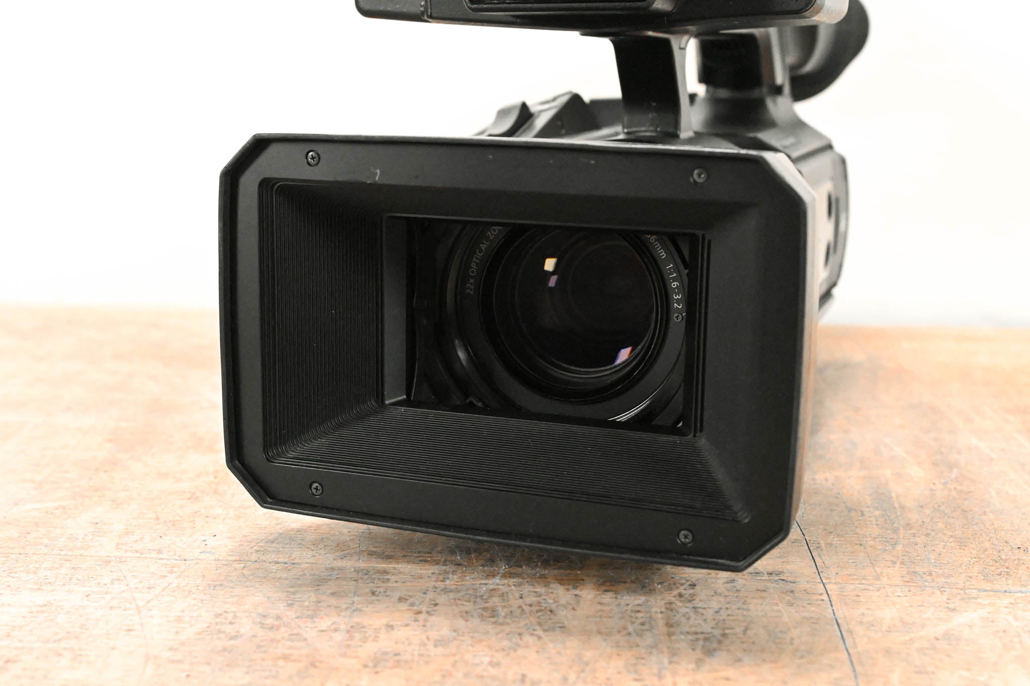 Panasonic AJ-PX270 microP2 AVC-ULTRA Handheld HD Camcorder