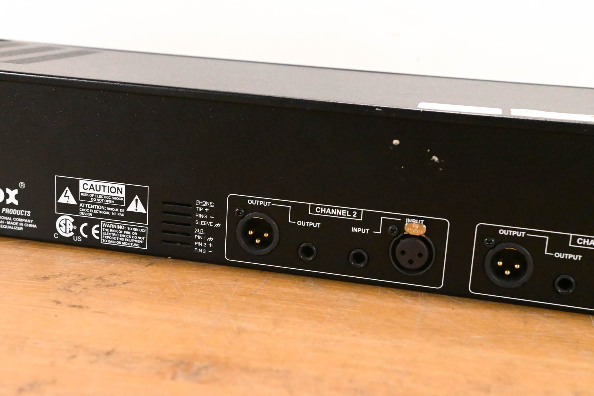 dbx 231 Dual-Channel 31-Band Graphic Equalizer