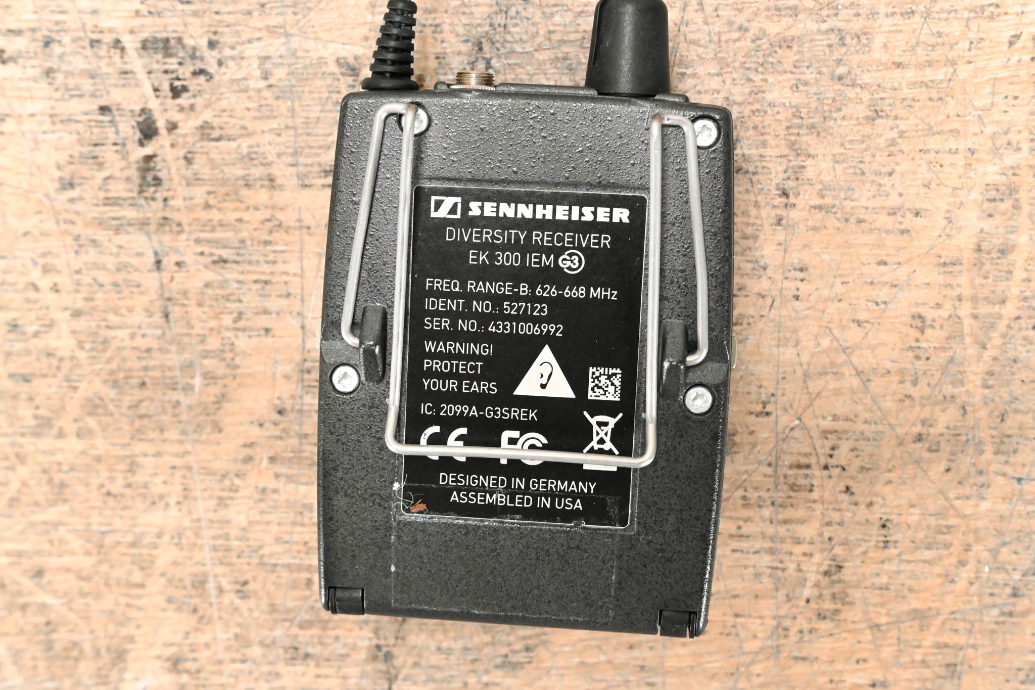 Sennheiser EK 300 IEM G3 Wireless Bodypack Receiver B Range: 626-668 MHz