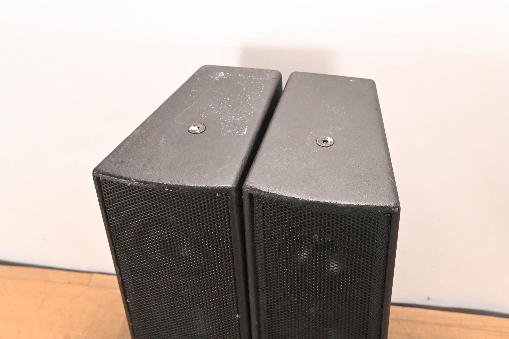 EAW JF50s Compact 2-Way Full Range Passive Loudspeaker (PAIR)