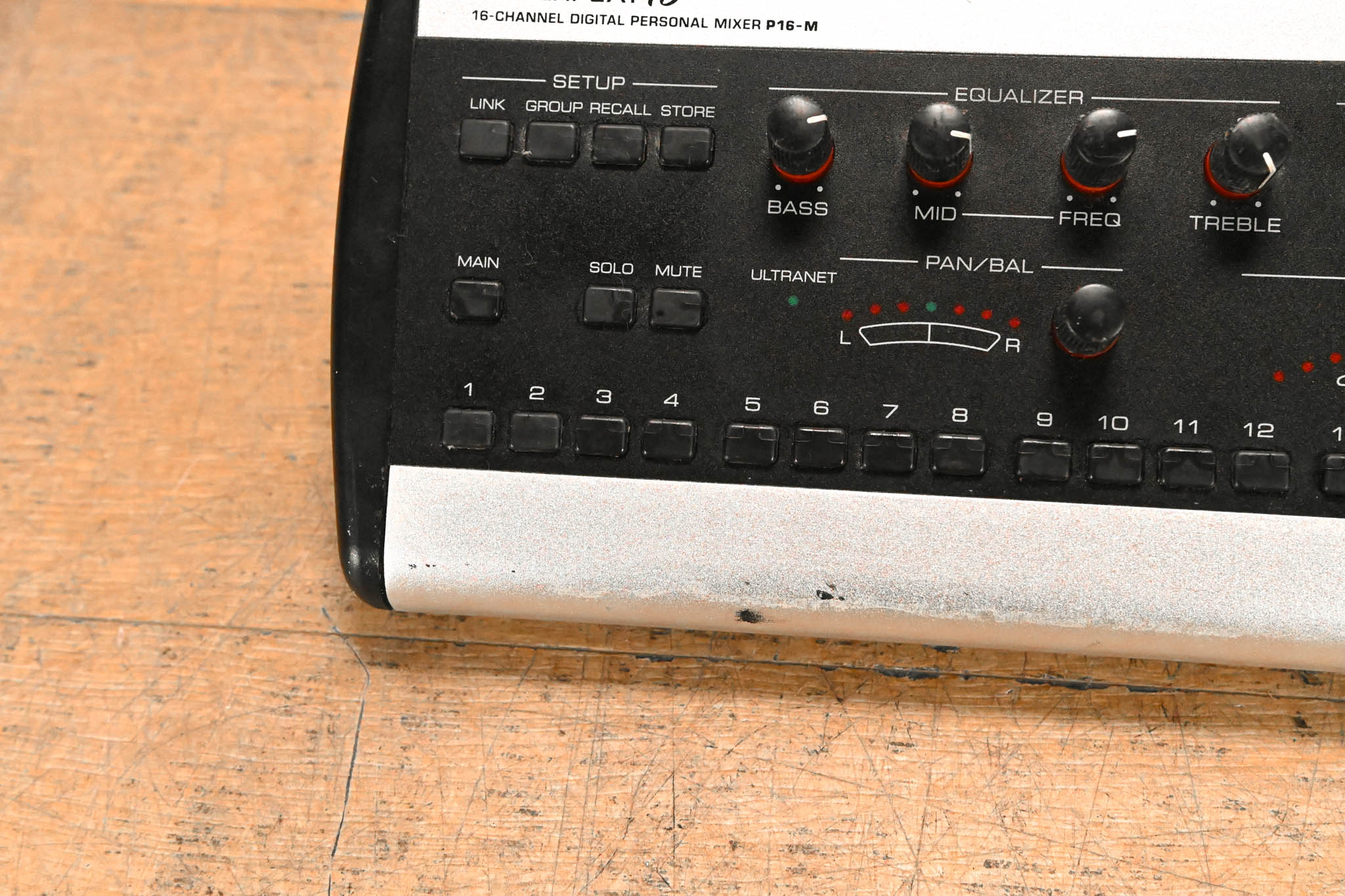 Behringer Powerplay P16-M 16-Channel Digital Personal Mixer