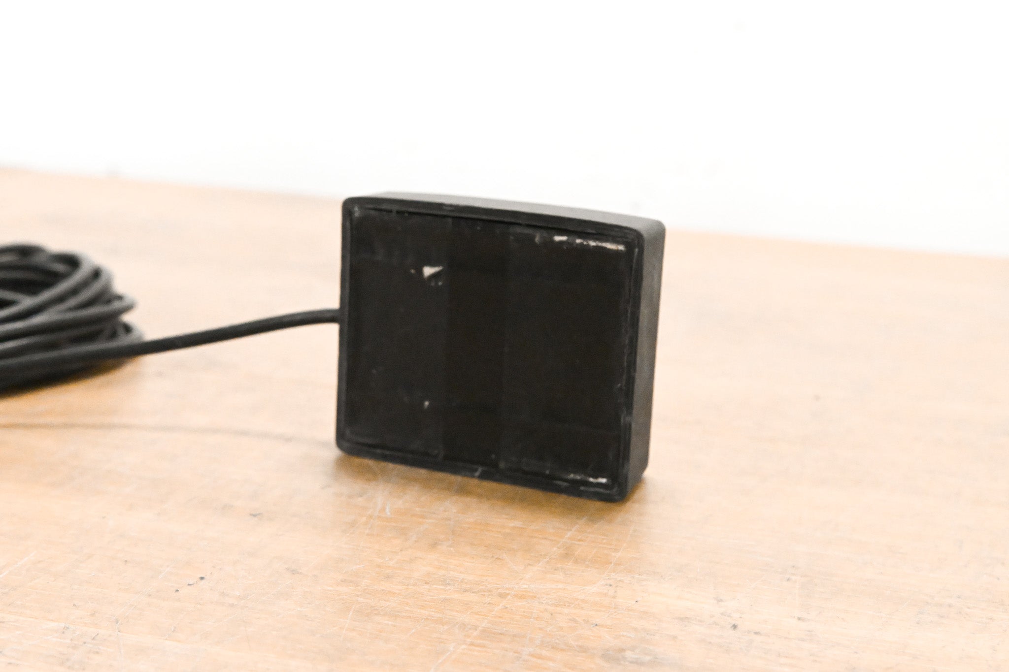 Radiall / Larsen BNC-BNC Magnet Mount