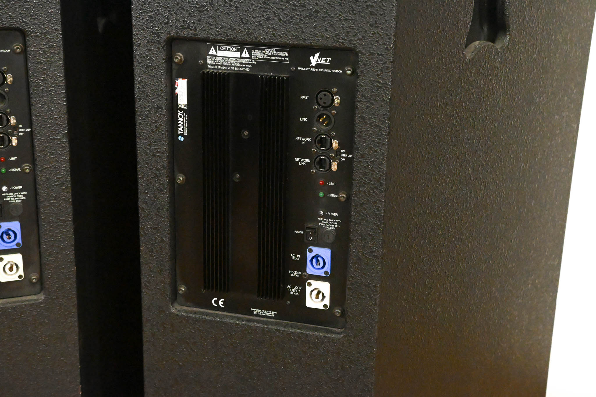 Tannoy VQNET-60 Dual 12" 2400W 3-Way Powered Loudspeaker (PAIR)