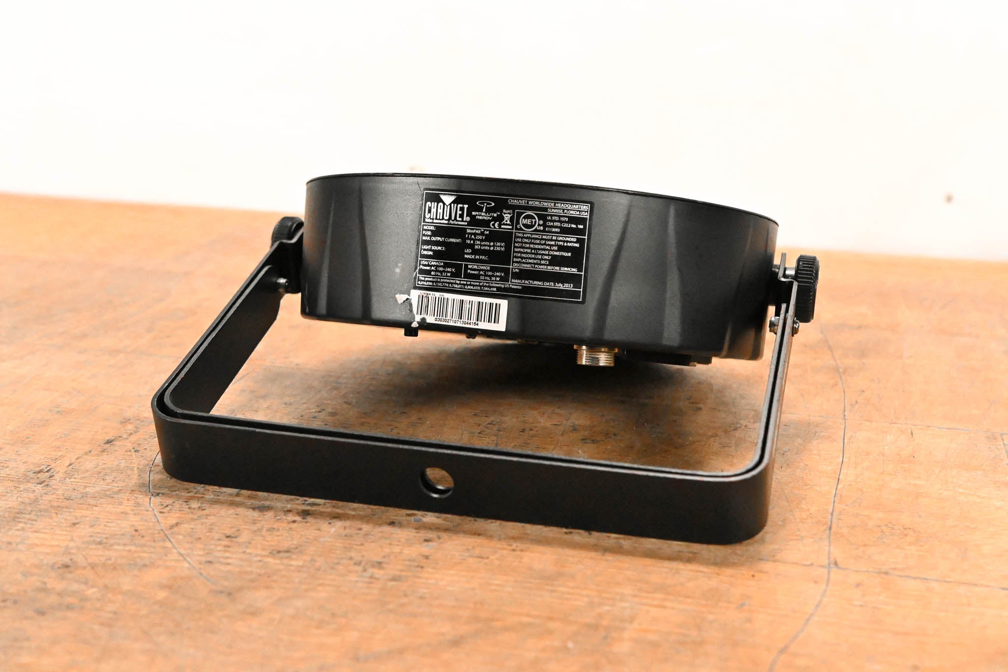 Chauvet SlimPAR 64 Par-style LED Lighting Fixture
