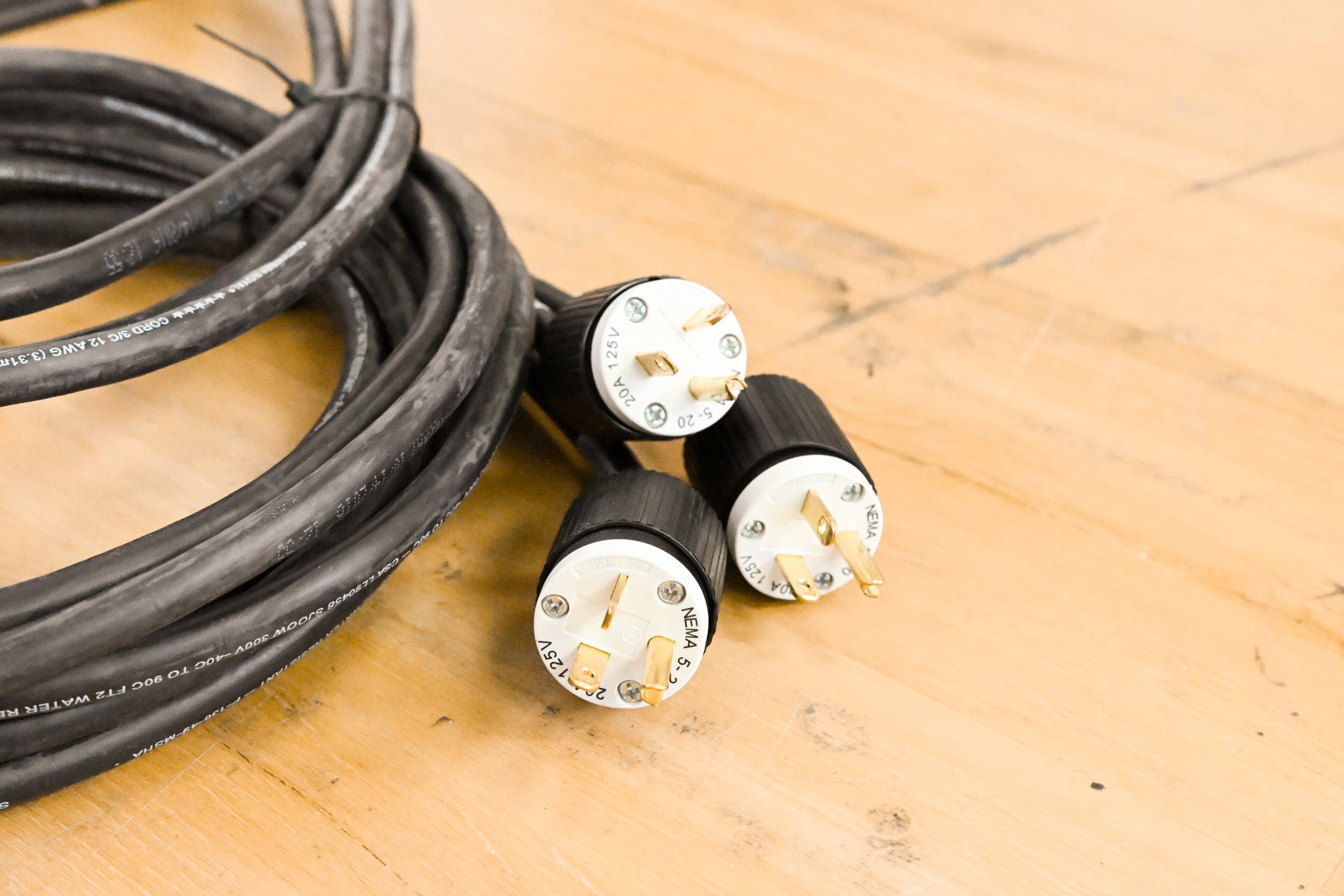 Middle Atlantic MPR-8A Raceway 72" Modular Power Strip w/ 7 Modules