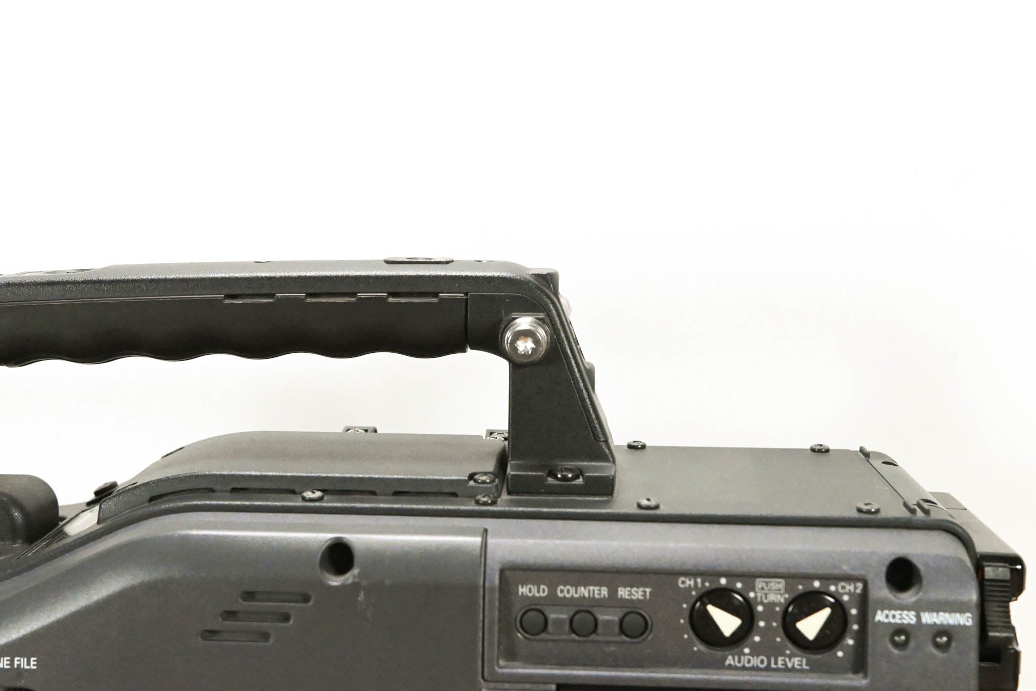 Panasonic AG-HPX500P 2/3" Shoulder-Mounted P2HD Camcorder