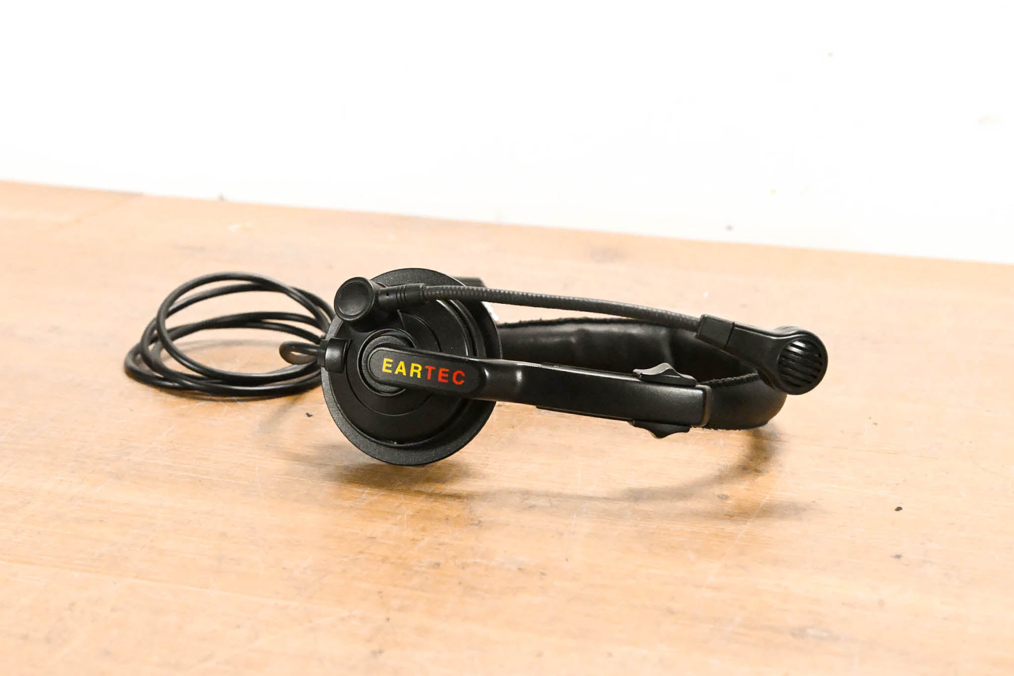 Eartec Single-Ear Slim Wired Headset