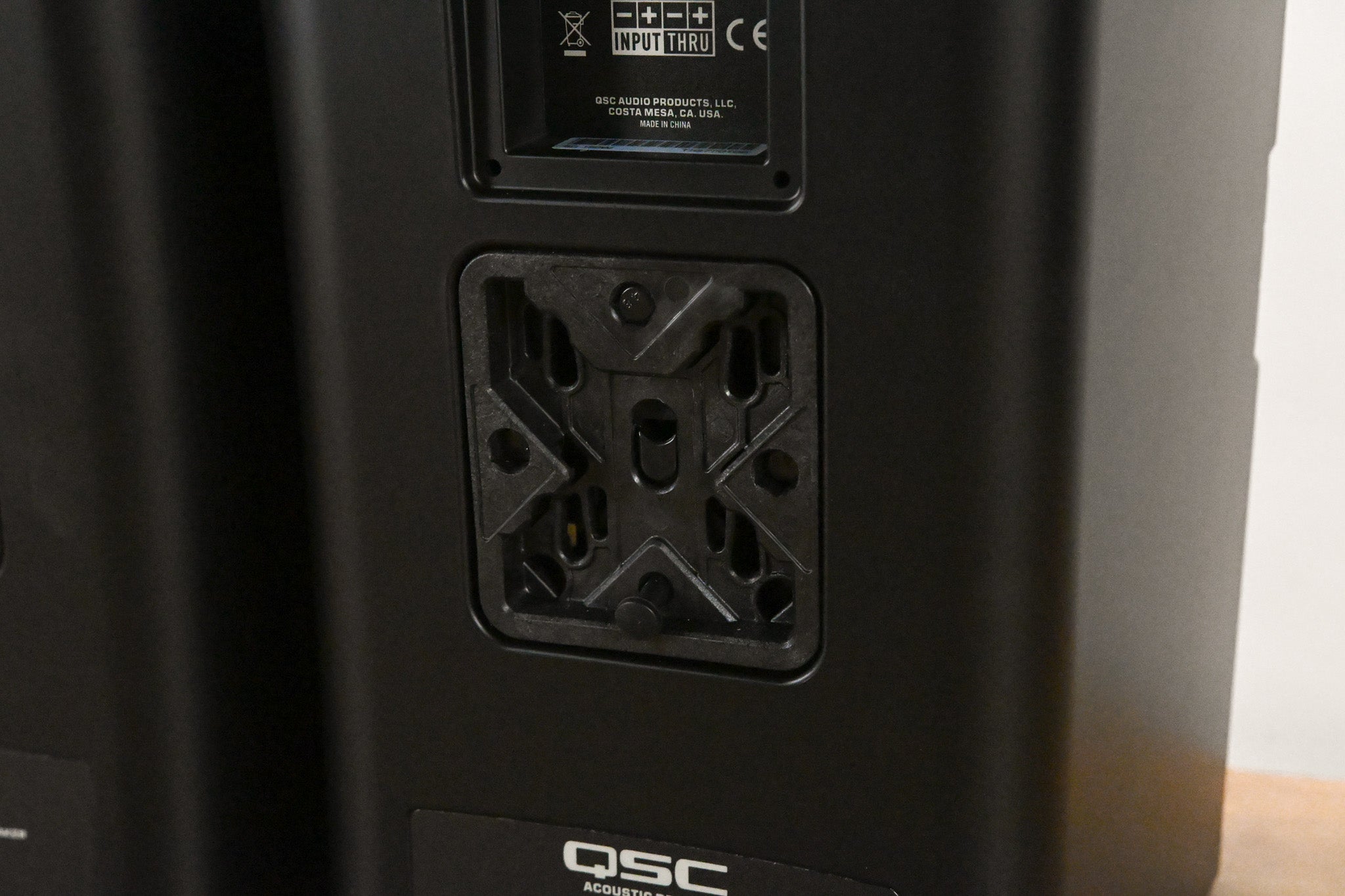 QSC AD-S6T AcousticDesign Series 6.5" 2-Way 150W Loudspeaker (PAIR)